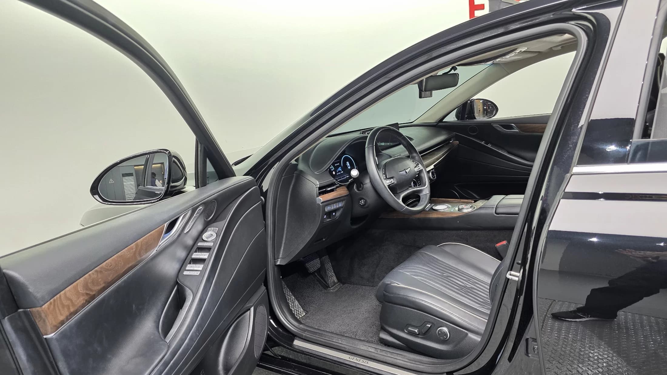 Genesis G80 Gasoline 2.5 Turbo AWD, 2022 г. 57270 км. — фото 13