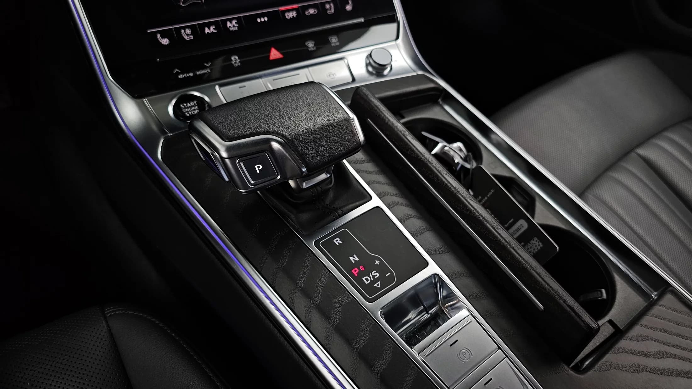 Audi A6 45 TFSI Quattro Premium, 2023 г. 42808 км. — фото 9