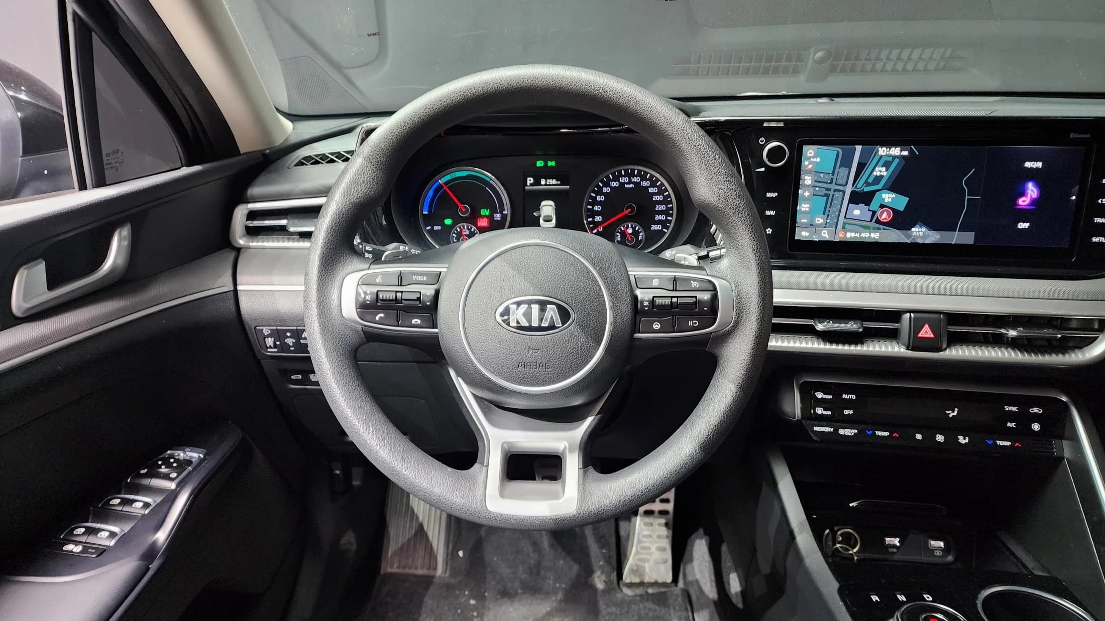 Kia K5 (Киа Оптима) Trendy, гибрид, 2021 г. 36874 км. — фото 13