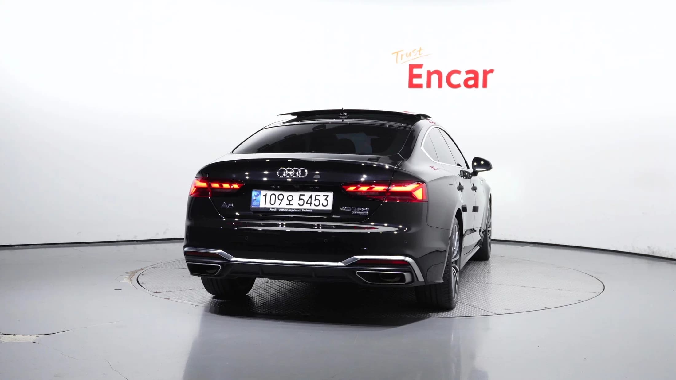 Audi A5 40 TFSI Quattro Premium Sportback, 2023 г. 56501 км. — фото 4