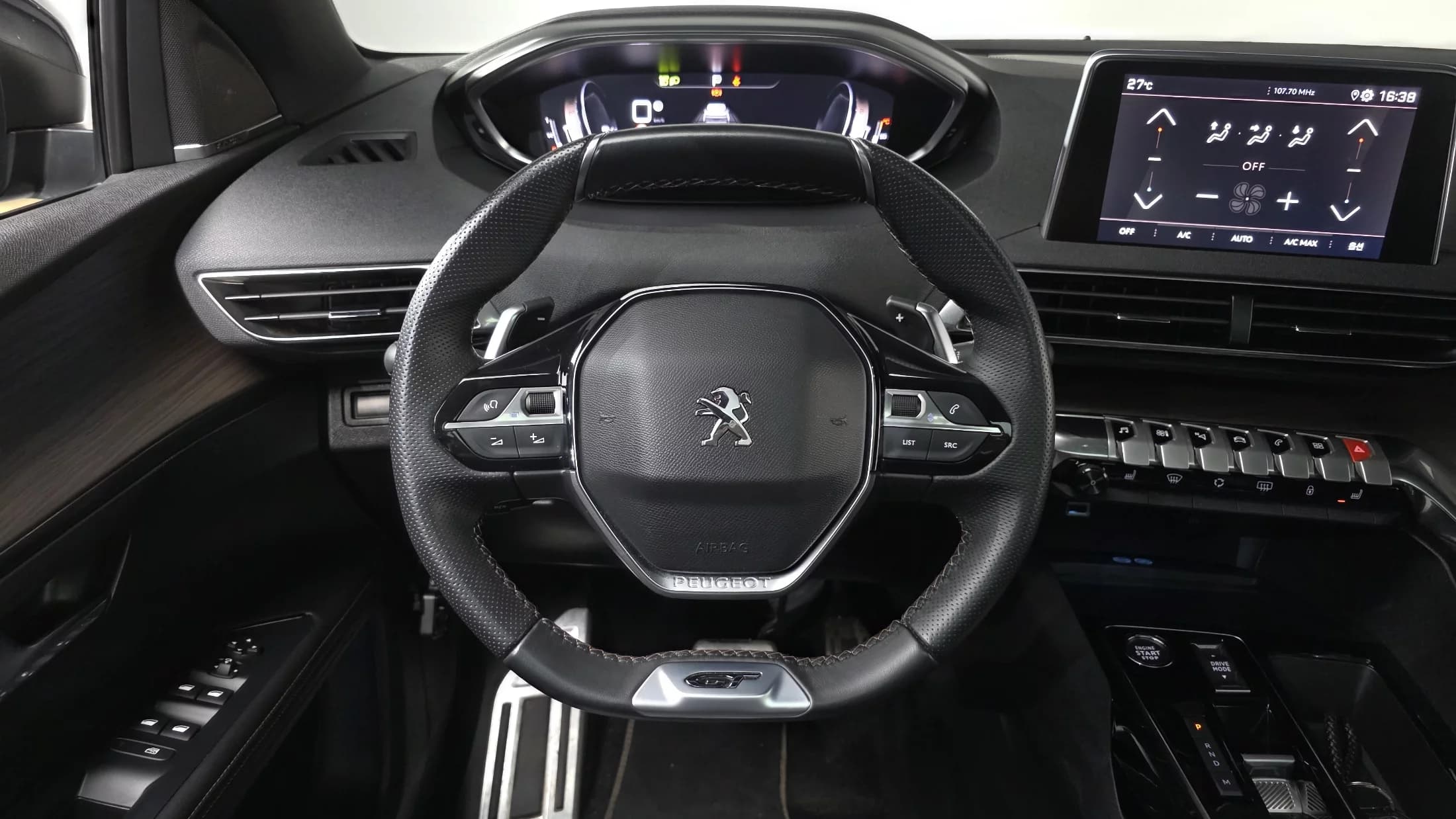 Peugeot 5008 1.2 Pure Tech GT, 2023 г. 44655 км. — фото 13