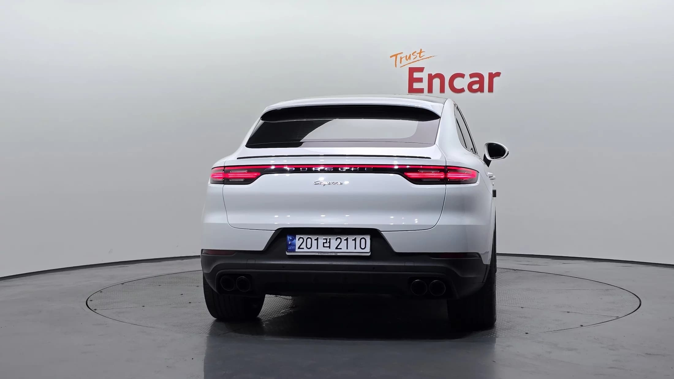 Porsche CAYENNE 3.0 E-Hybrid Coupe, гибрид, 2021 г. 61509 км. — фото 4