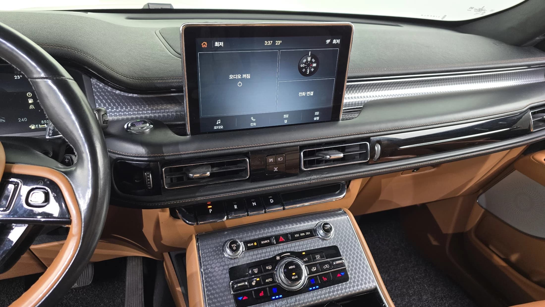Lincoln AVIATOR 3.0 Black Label AWD, 2022 г. 92597 км. — фото 14