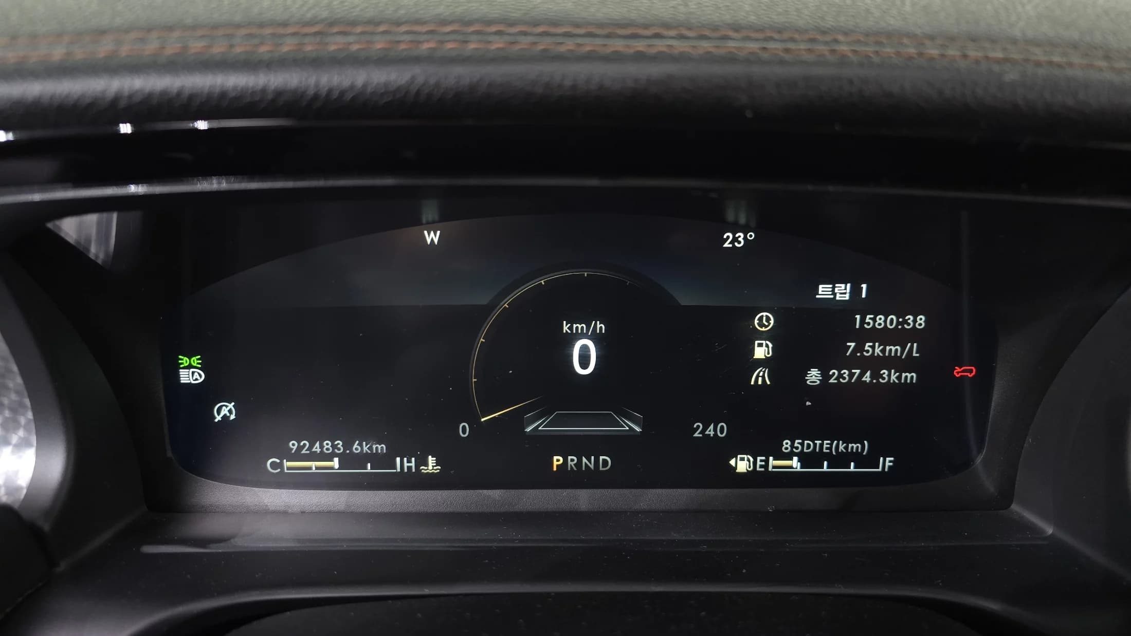 Lincoln AVIATOR 3.0 Black Label AWD, 2022 г. 92597 км. — фото 8