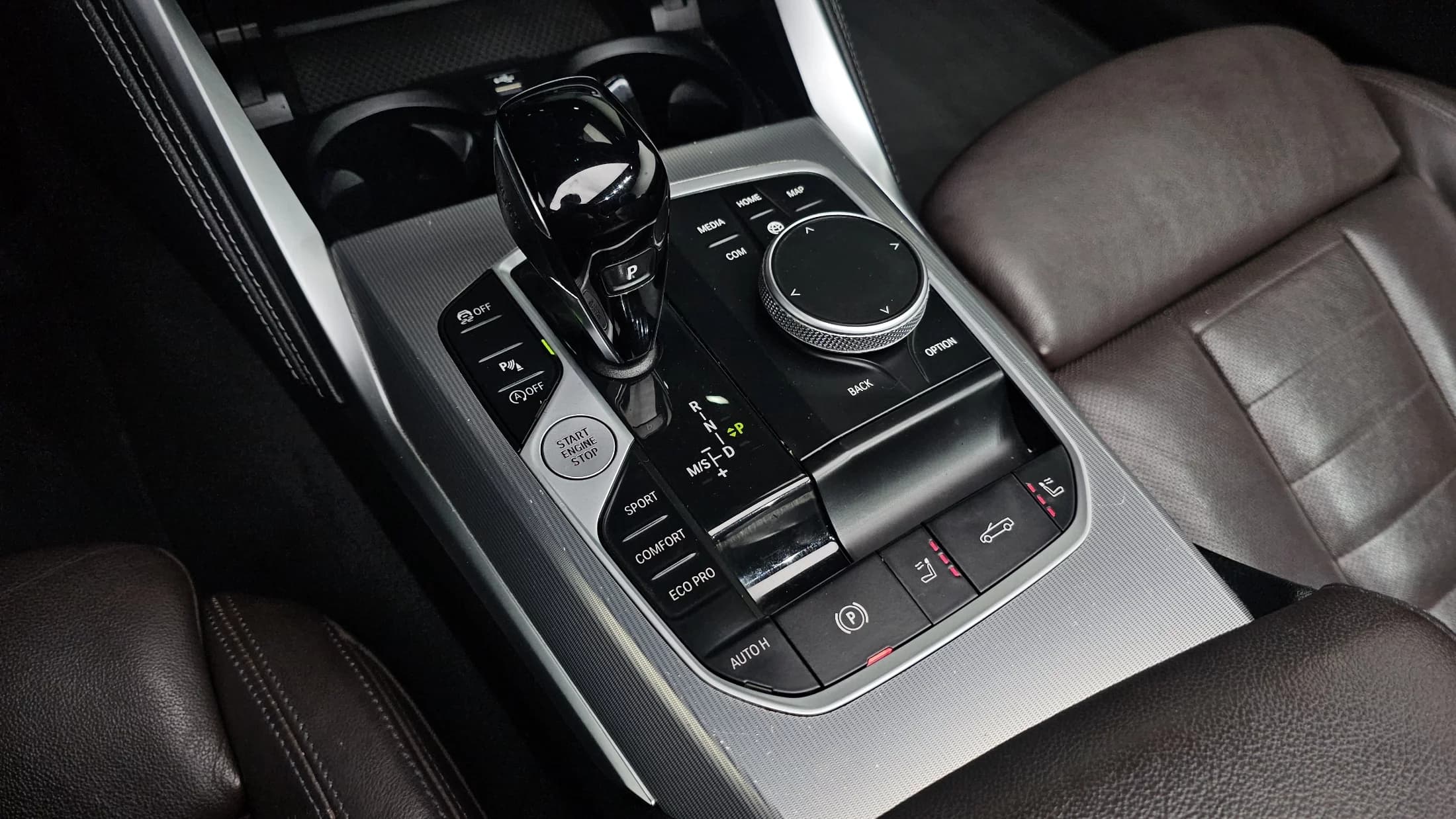 BMW 4-Series 420i M Sport Convertible, 2021 г. 117973 км. — фото 9