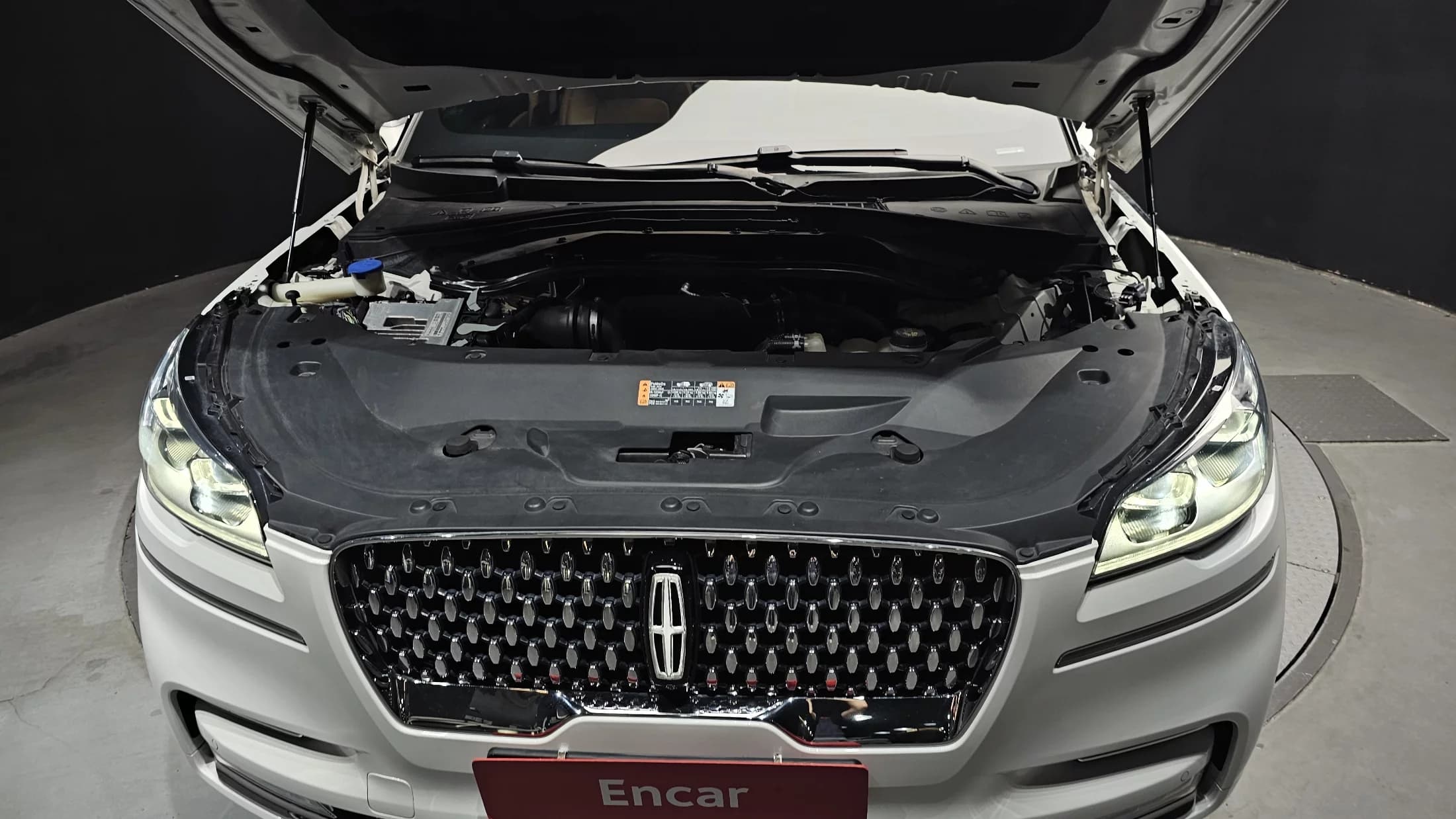 Lincoln AVIATOR 3.0 Reserve  AWD, 2021 г. 85373 км. — фото 6