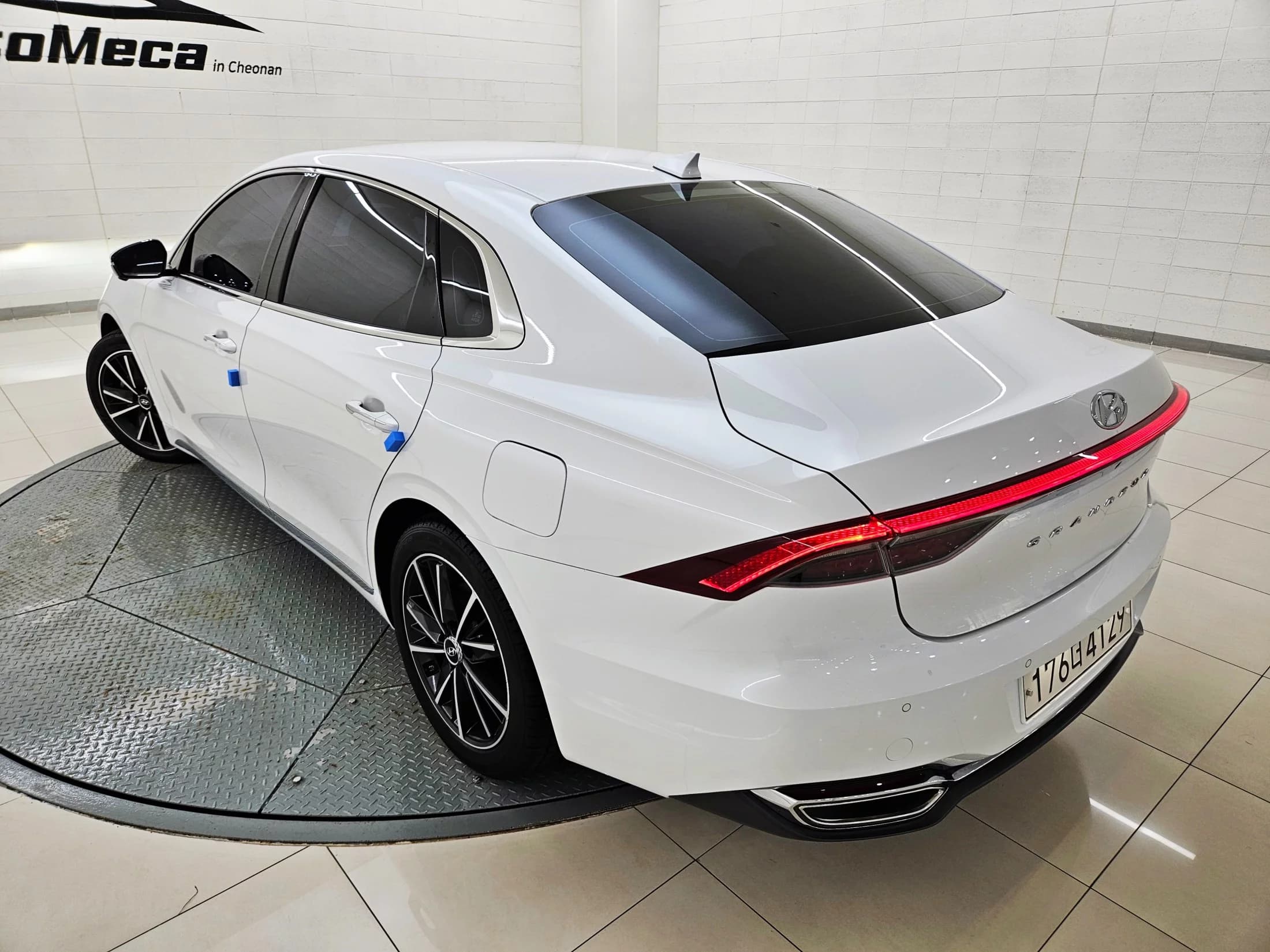 Hyundai Grandeur 2.5 Exclusice, 2021 г. 47199 км. — фото 4