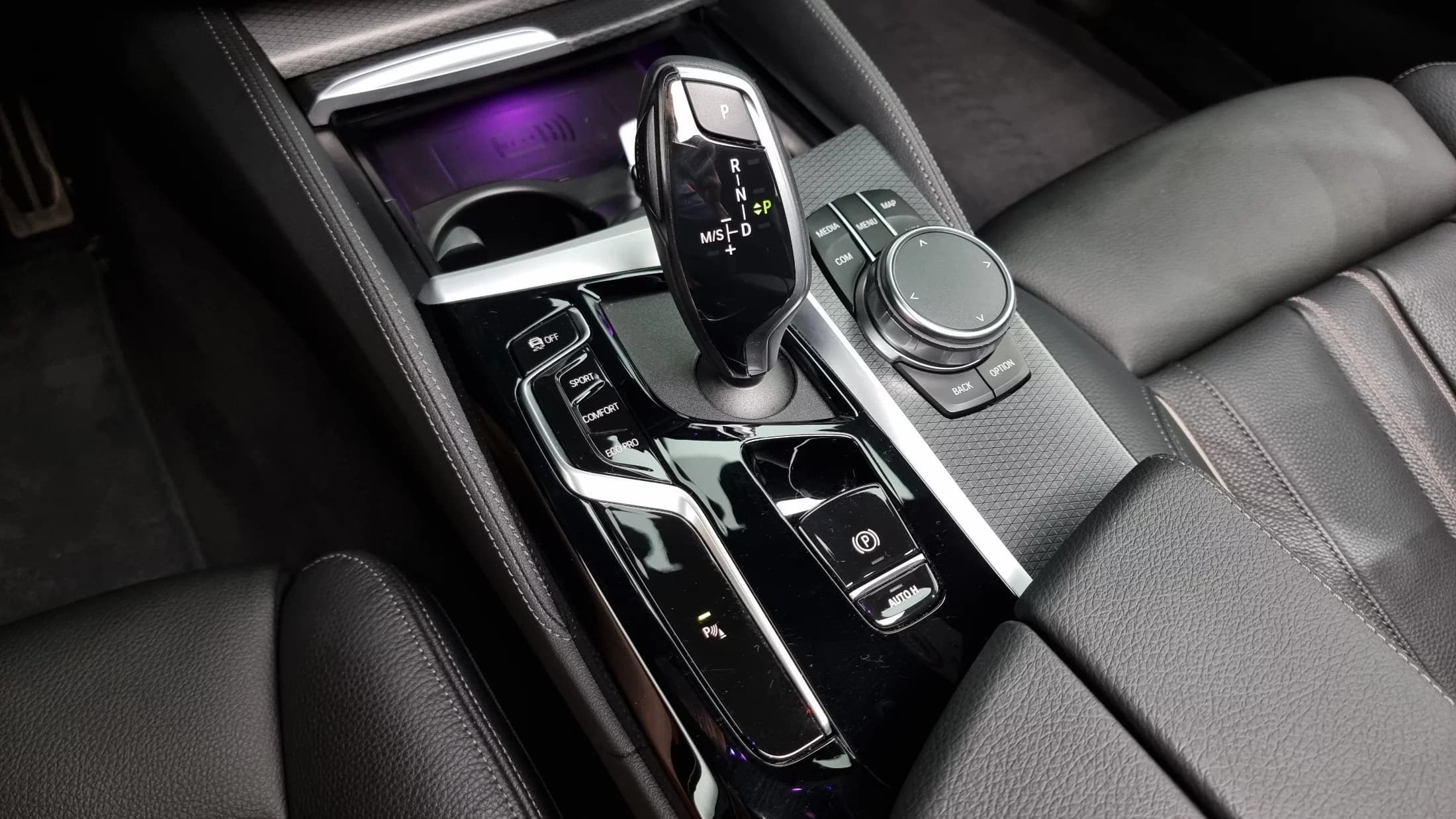 BMW 5-Series 520i M Sport, 2022 г. 41839 км. — фото 9