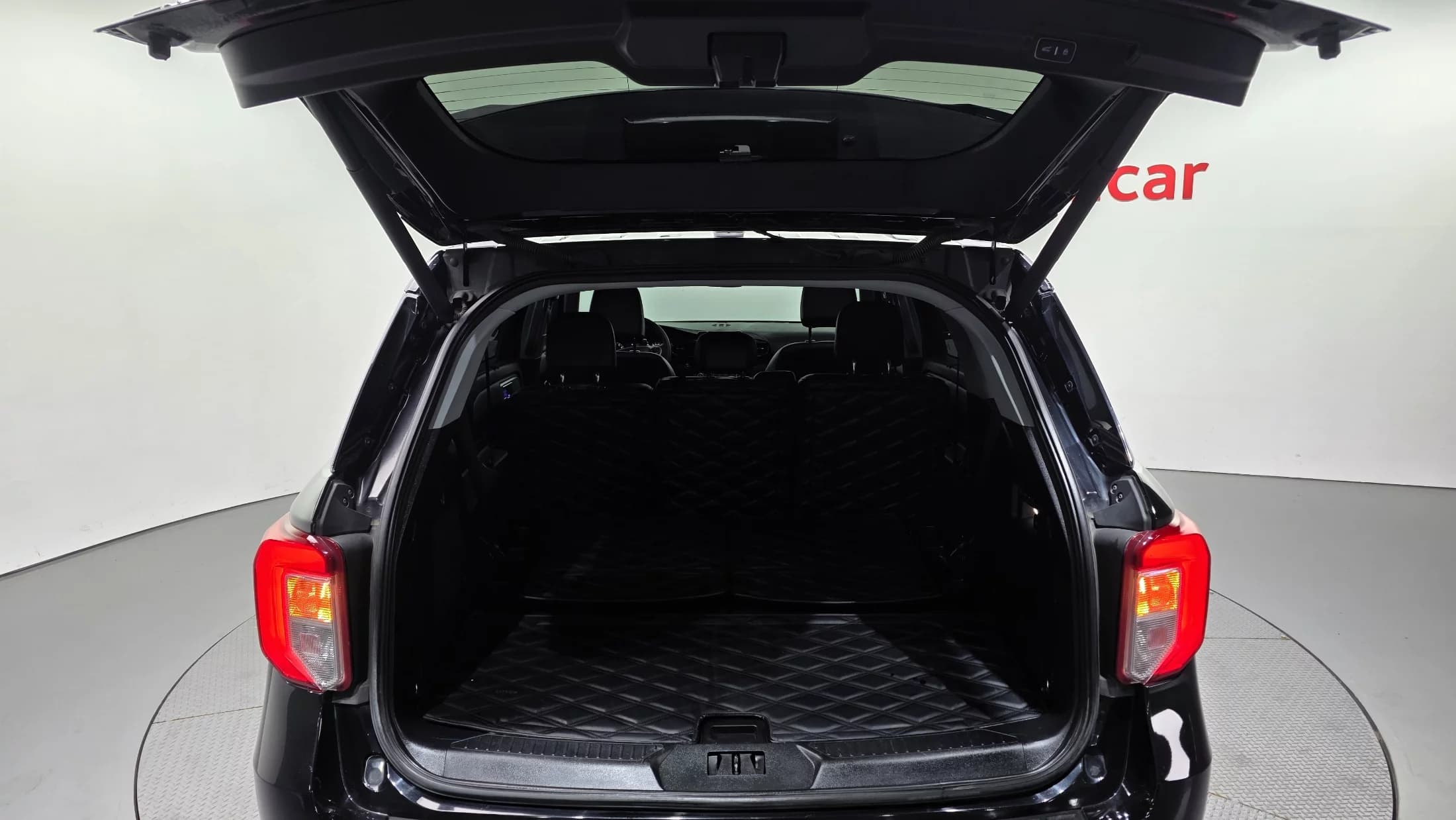 Ford EXPLORER 2.3 LimIted 4WD, 2021 г. 138202 км. — фото 20