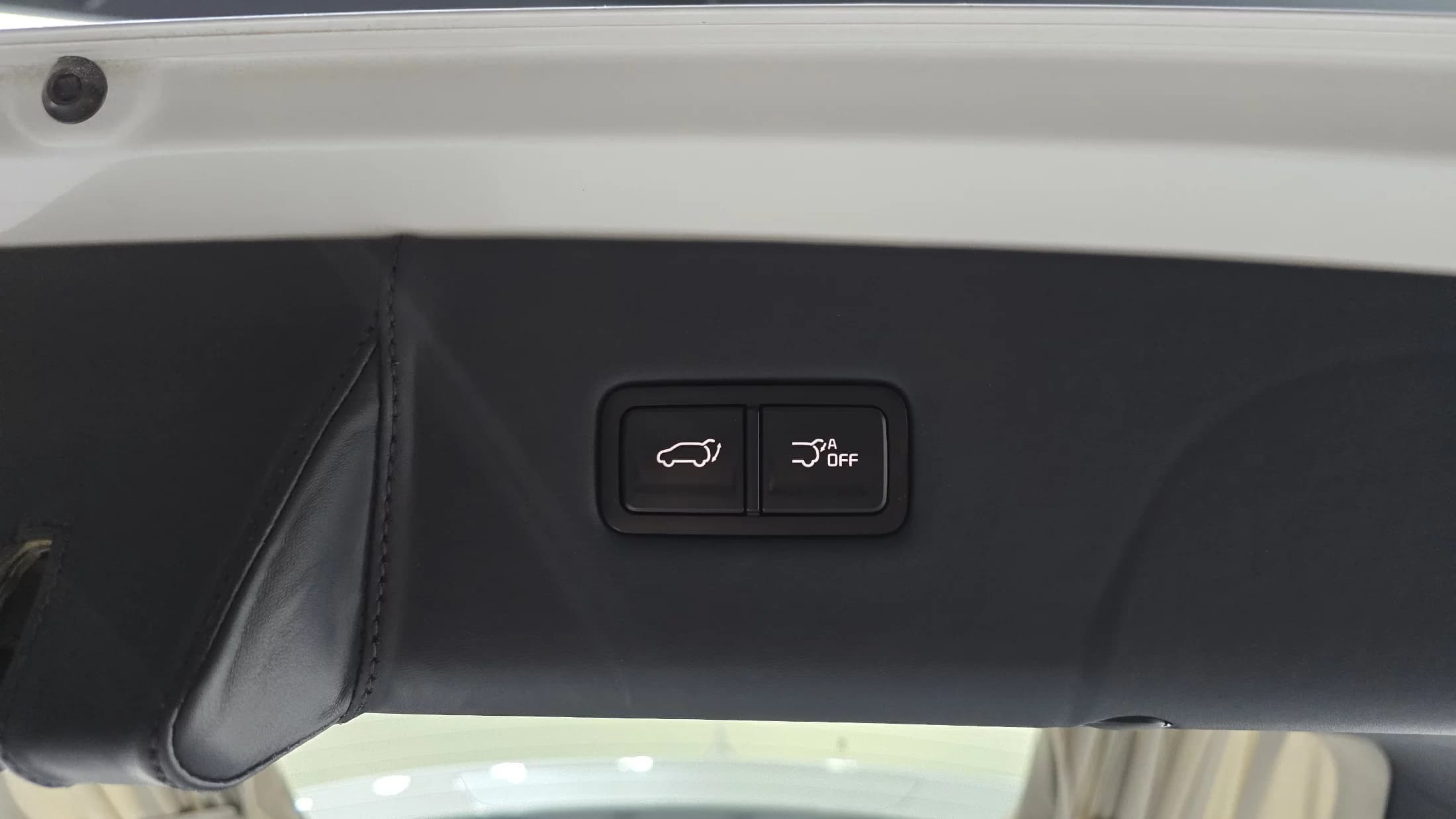 Kia Carnival Gasoline 9-seater Limousine(Special vehicle), 2021 г. 49717 км. — фото 20