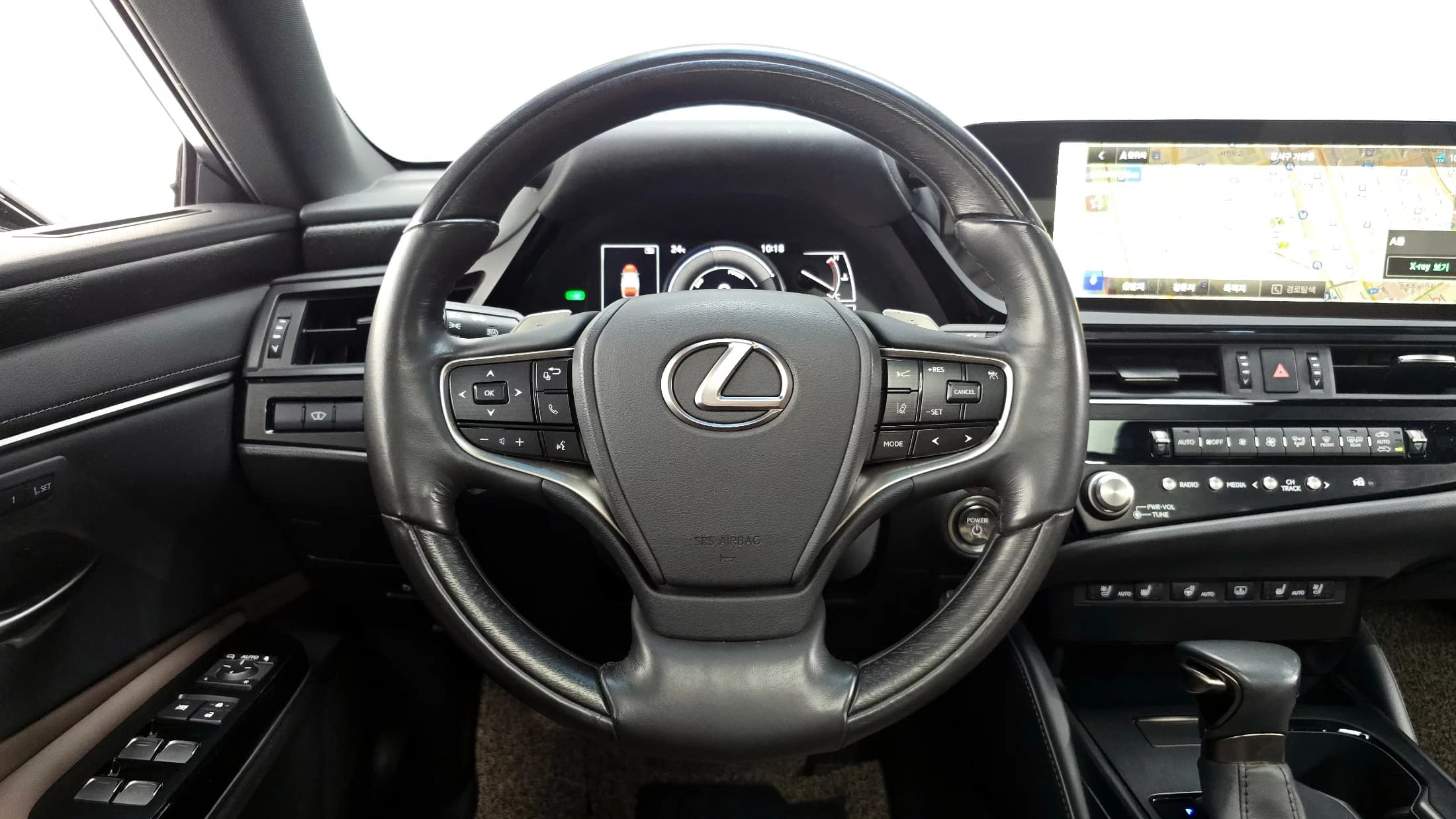 Lexus ES300h Luxury Plus, гибрид, 2023 г. 23395 км. — фото 13