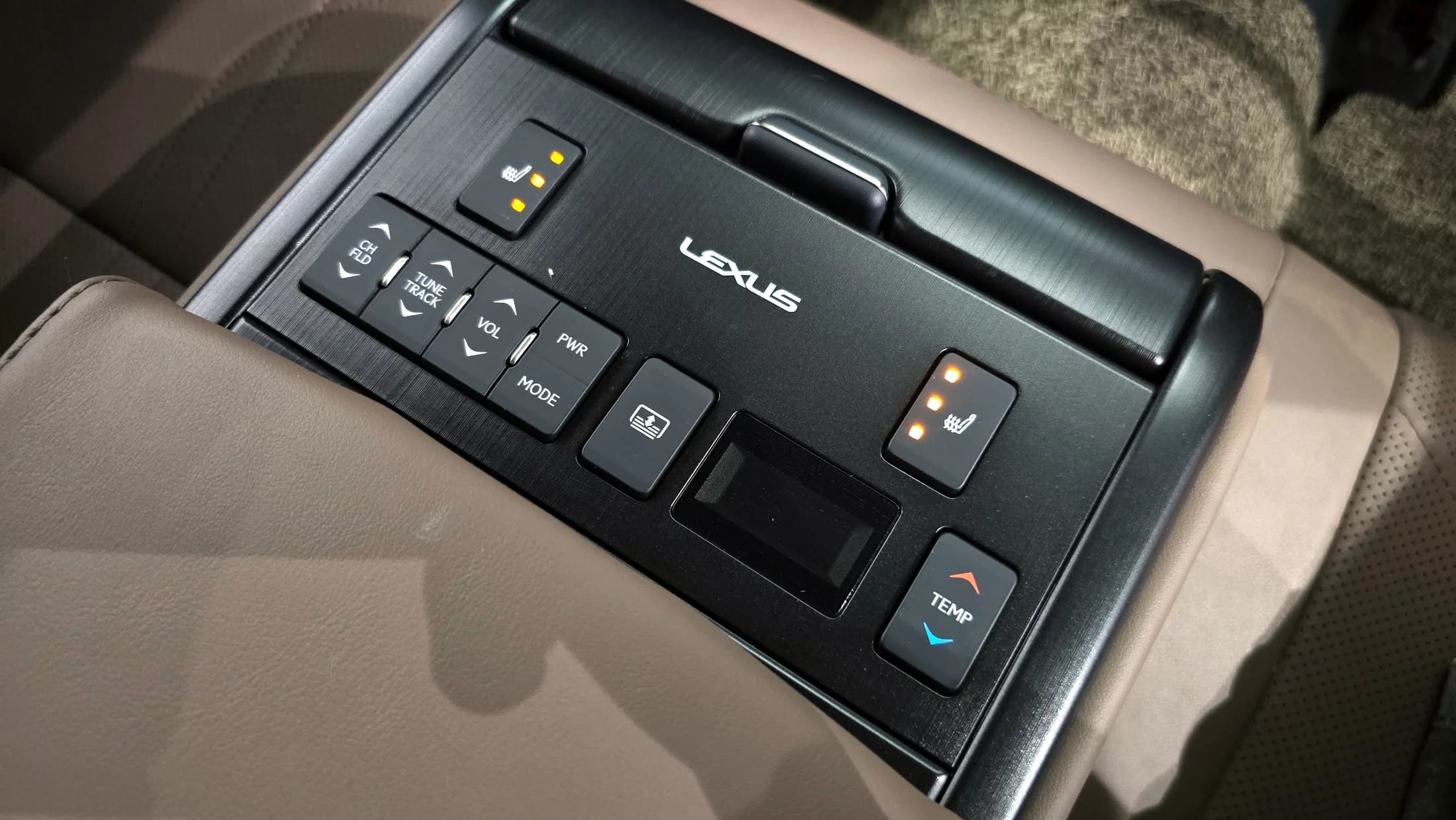 Lexus ES300h Luxury Plus, гибрид, 2023 г. 23395 км. — фото 20