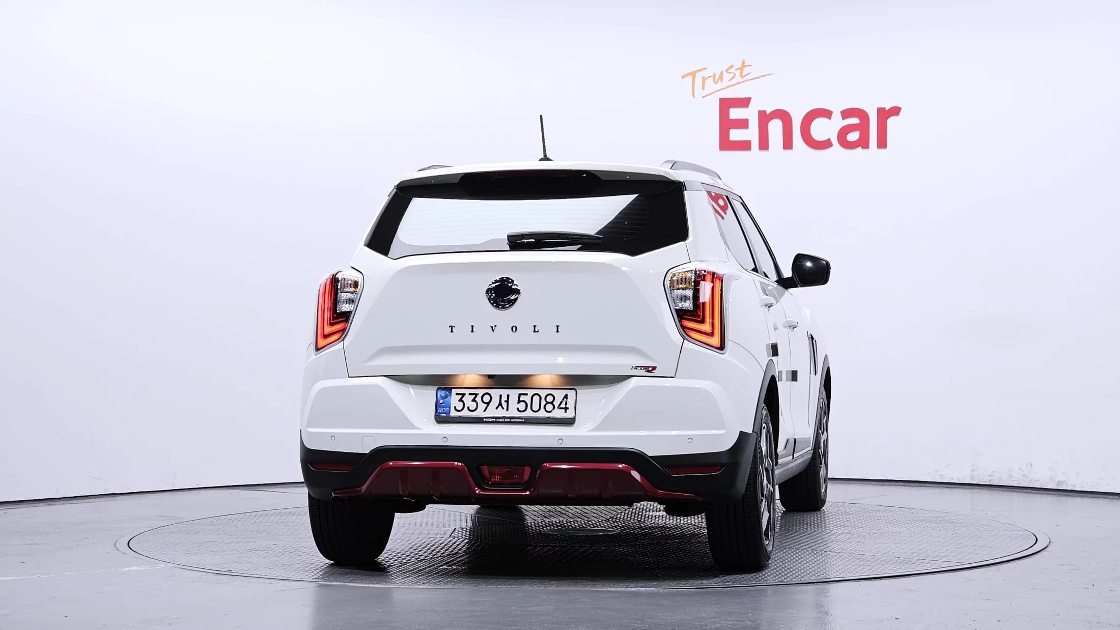SsangYong TIBOLI Gasoline 1.5 2WD R-PLUS White, 2021 г. 63689 км. — фото 4