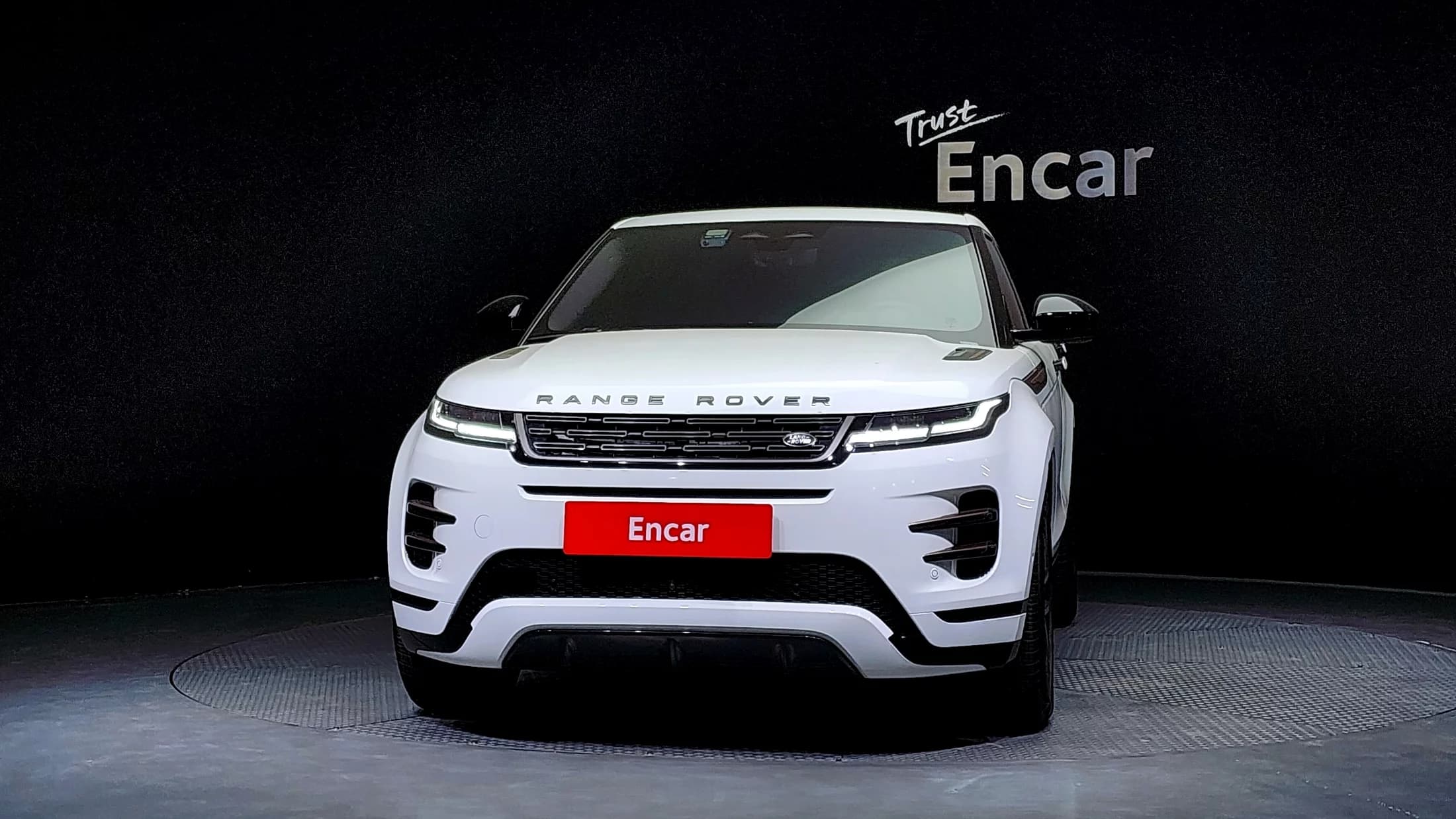 Land Rover RANGE ROVER EVOQUE P250 Dynamic SE, 2024 г. 730 км. — фото 3