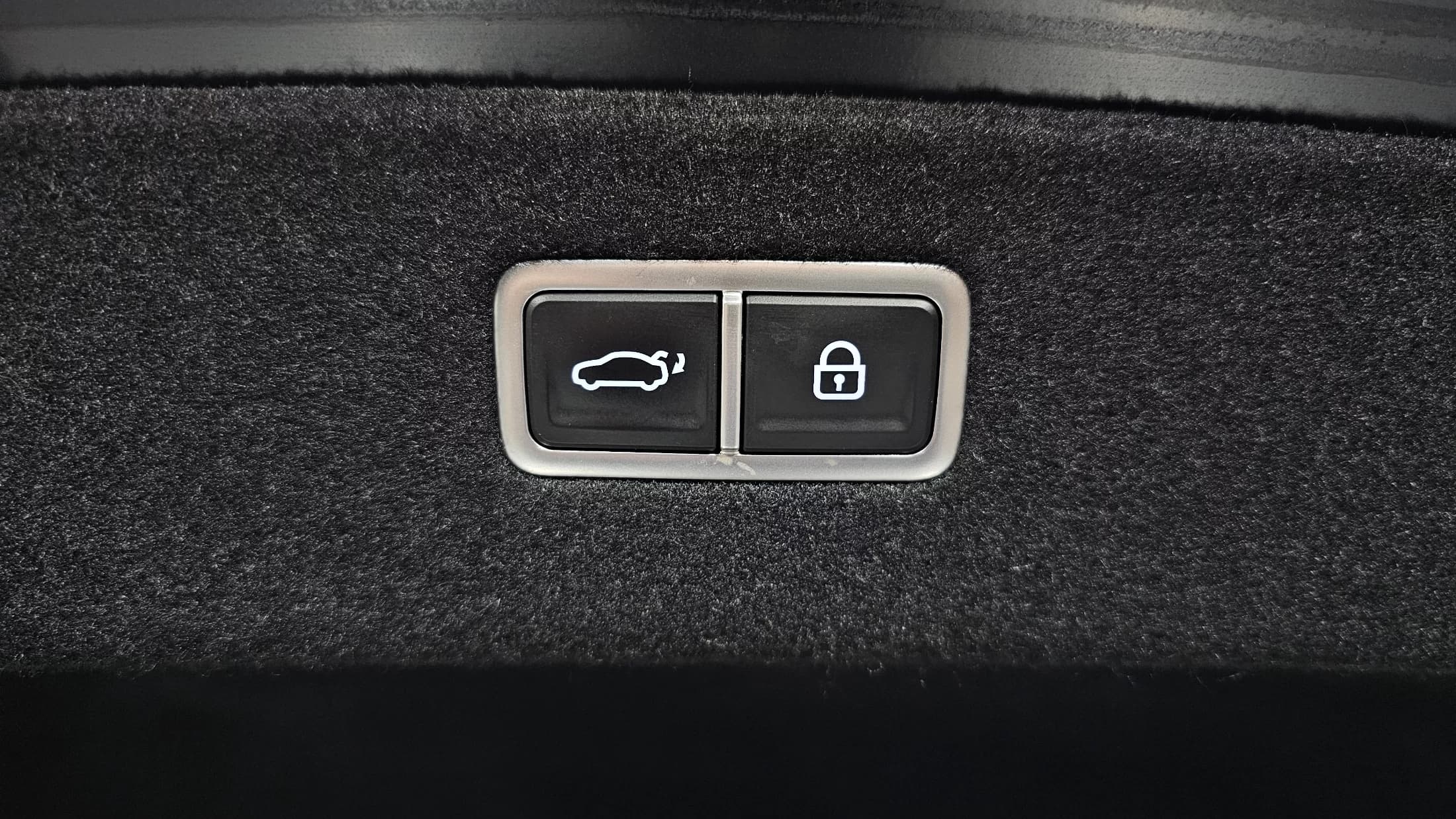 Genesis G90 Gasoline 3.5 Turbo AWD, 2022 г. 51822 км. — фото 20