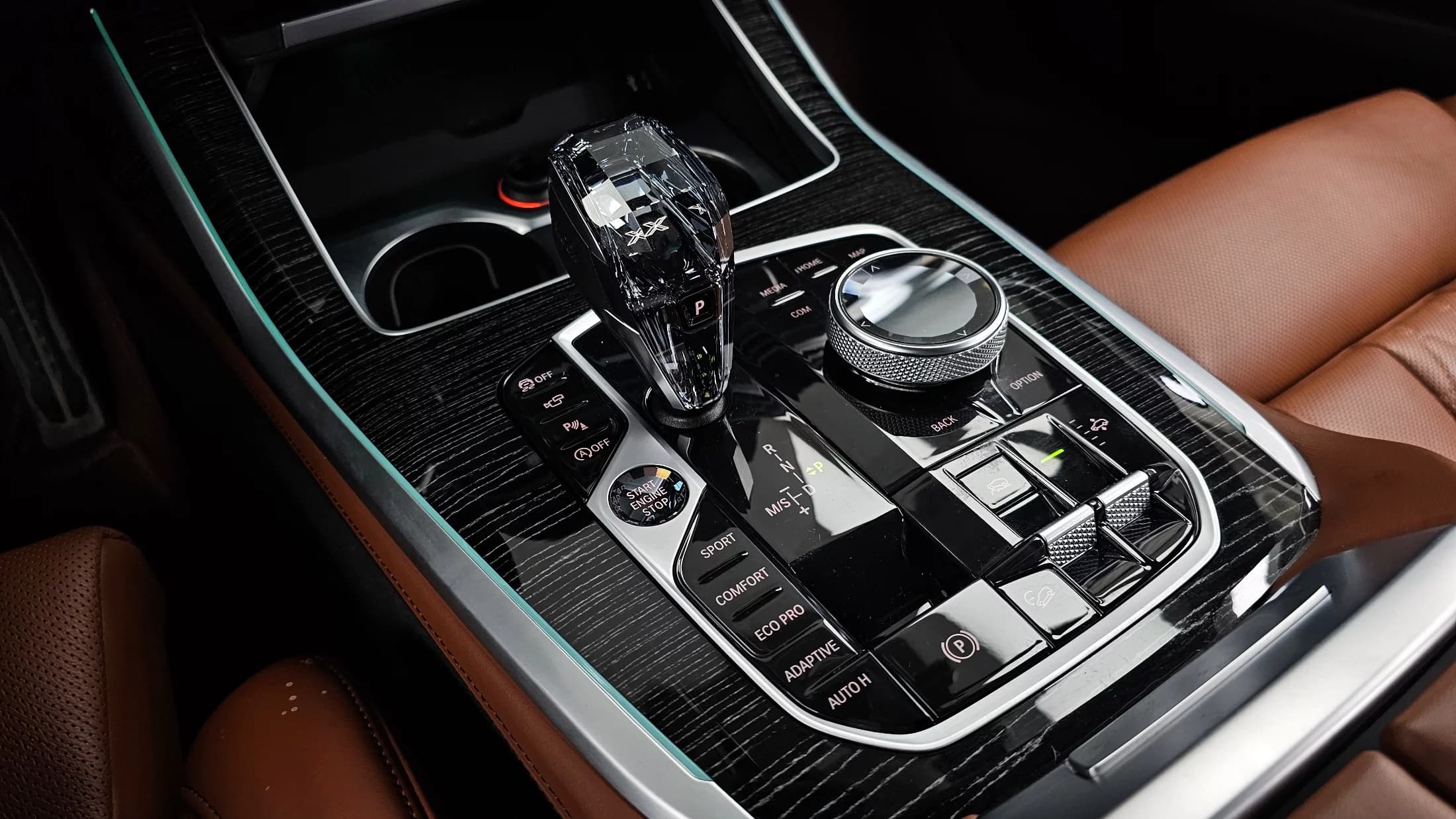 BMW X7 xDrive 40i M Sport 7STR, 2022 г. 42315 км. — фото 9
