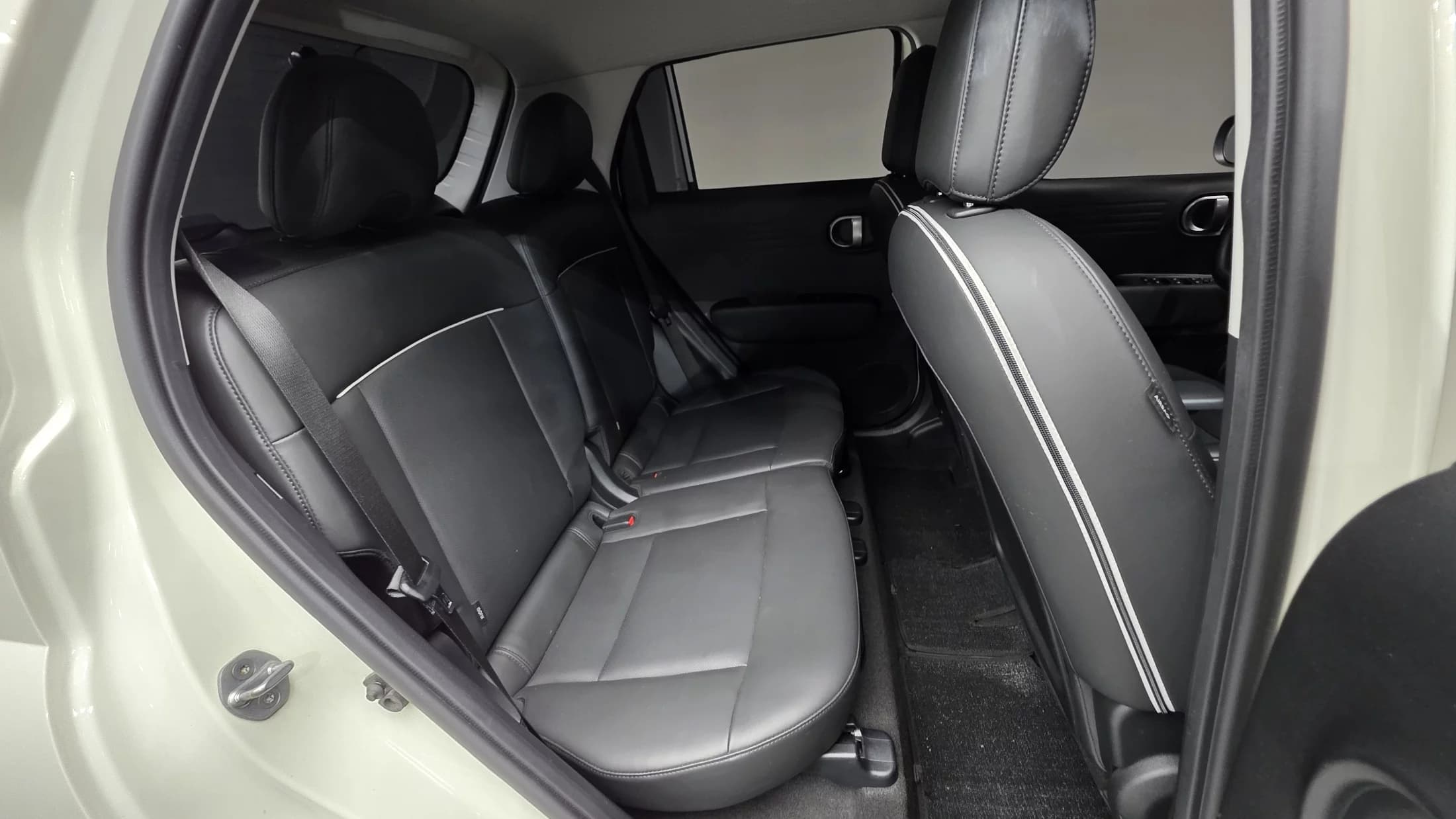 Hyundai Casper Turbo Inspiration, 2023 г. 68480 км. — фото 19