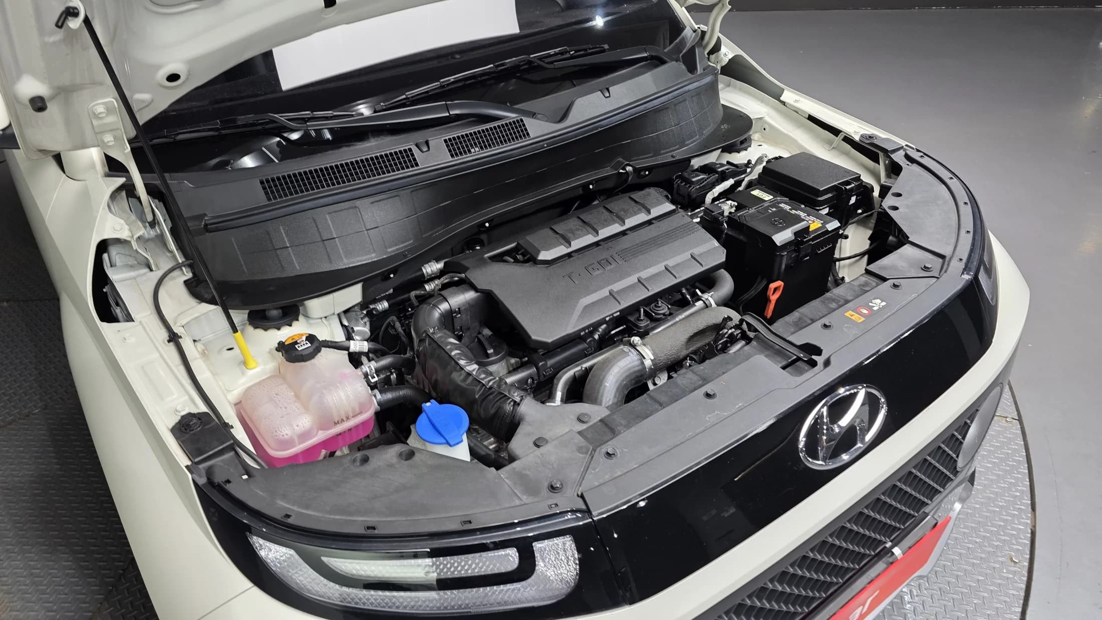 Hyundai Casper Turbo Inspiration, 2023 г. 68480 км. — фото 6
