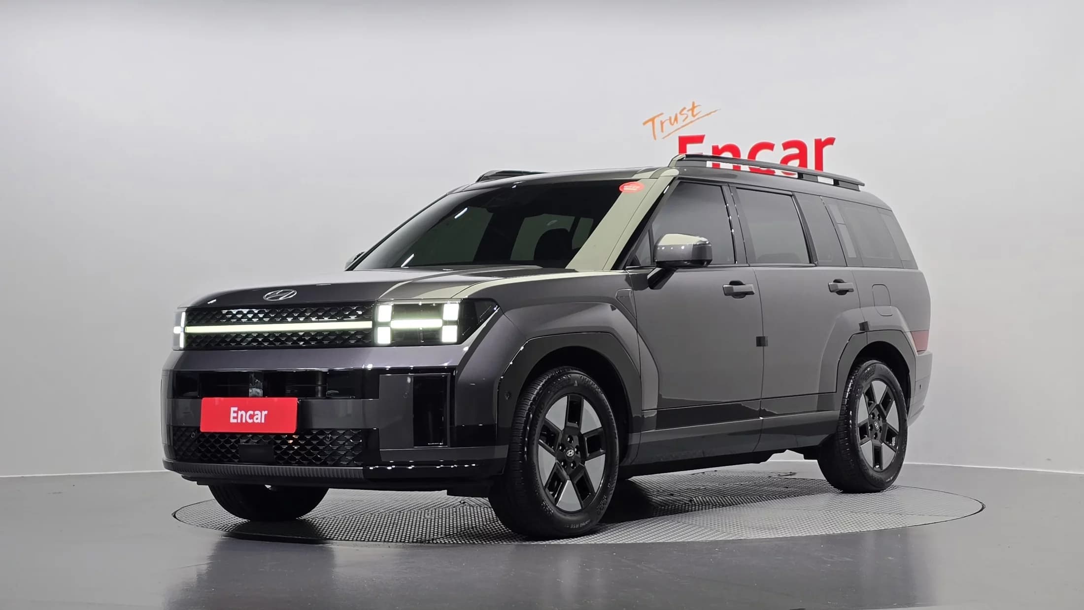 Hyundai Santa Fe HEV 1.6 2WD Calligraphy, гибрид, 2024 г. 20169 км.