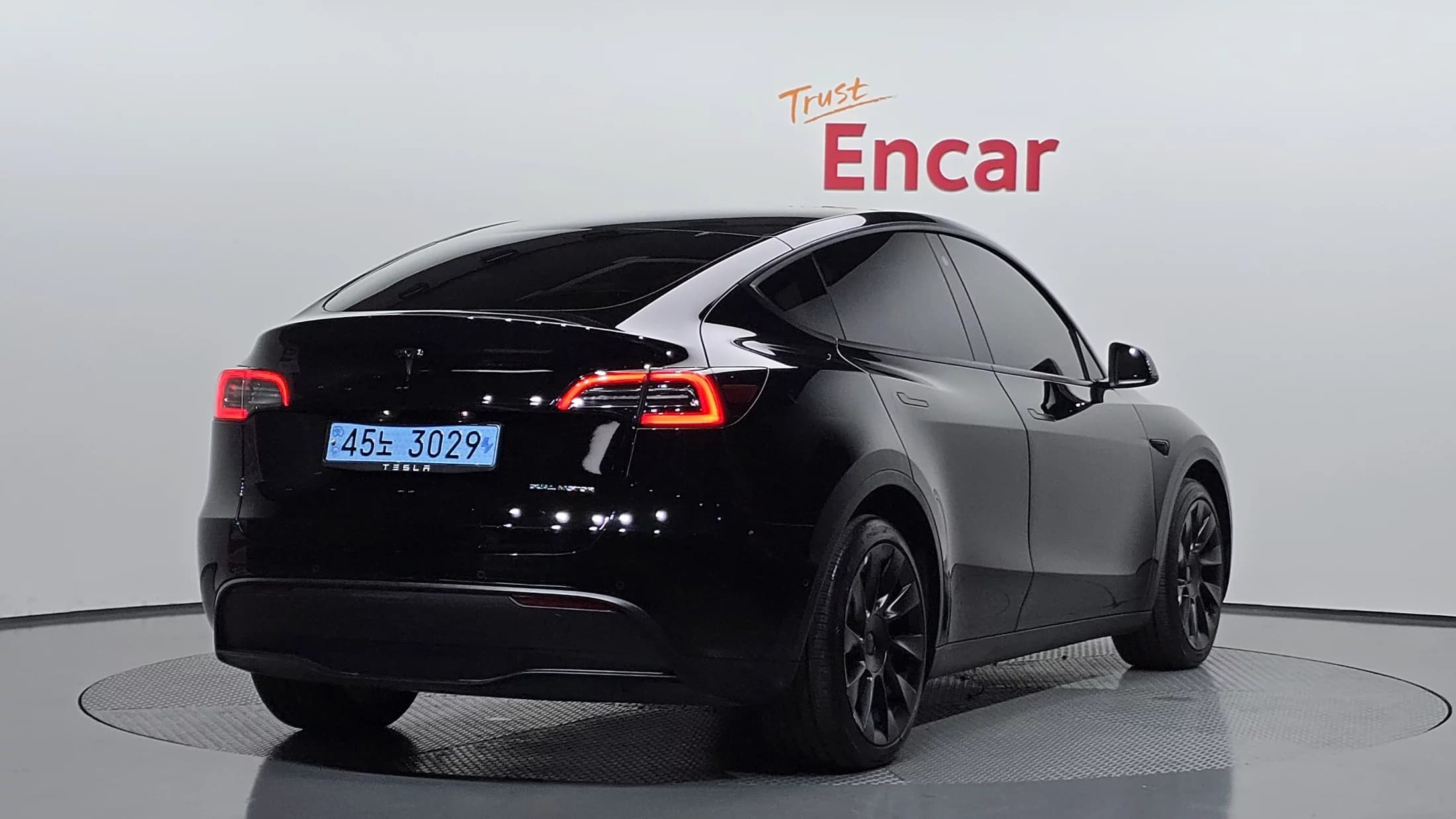 Tesla Model Y Long Range, электромобиль, 2022 г. 66431 км. — фото 2