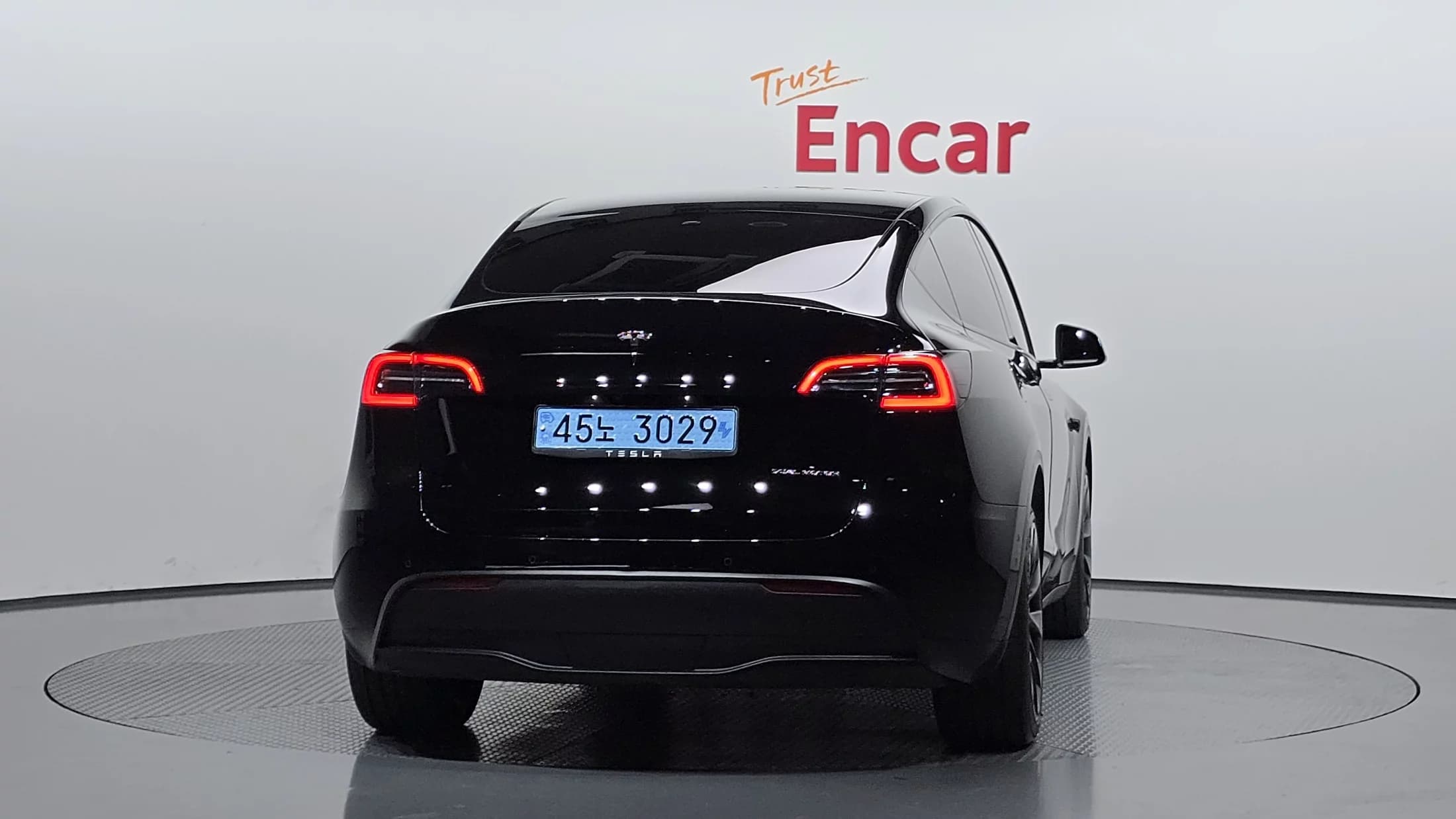Tesla Model Y Long Range, электромобиль, 2022 г. 66431 км. — фото 4