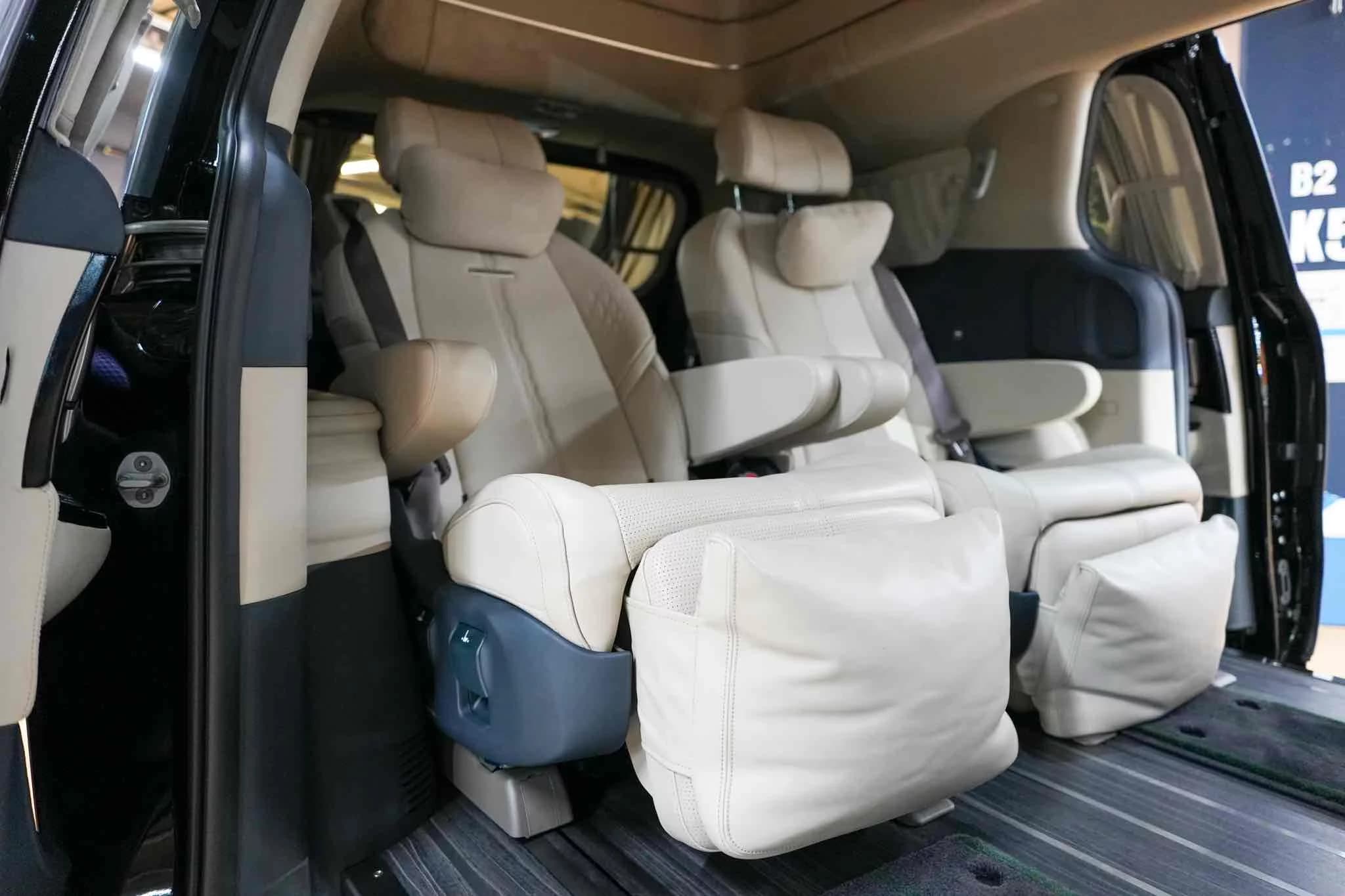 Kia Carnival Gasoline 9-seater Limousine(Special vehicle), 2021 г. 49895 км. — фото 15