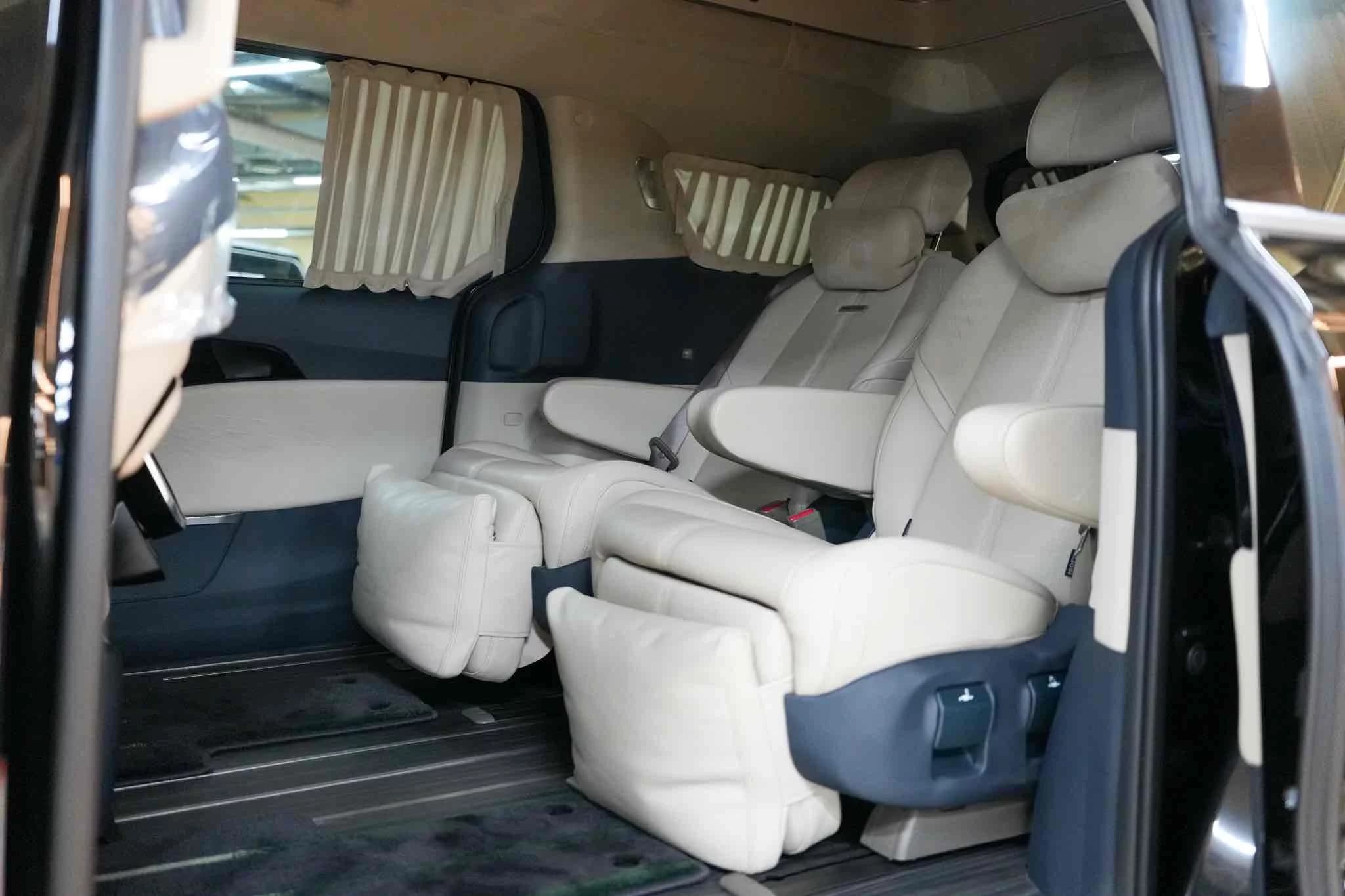 Kia Carnival Gasoline 9-seater Limousine(Special vehicle), 2021 г. 49895 км. — фото 4