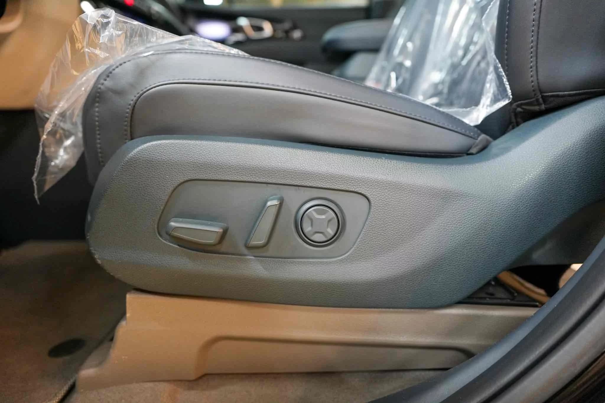 Kia Carnival Gasoline 9-seater Limousine(Special vehicle), 2021 г. 49895 км. — фото 8