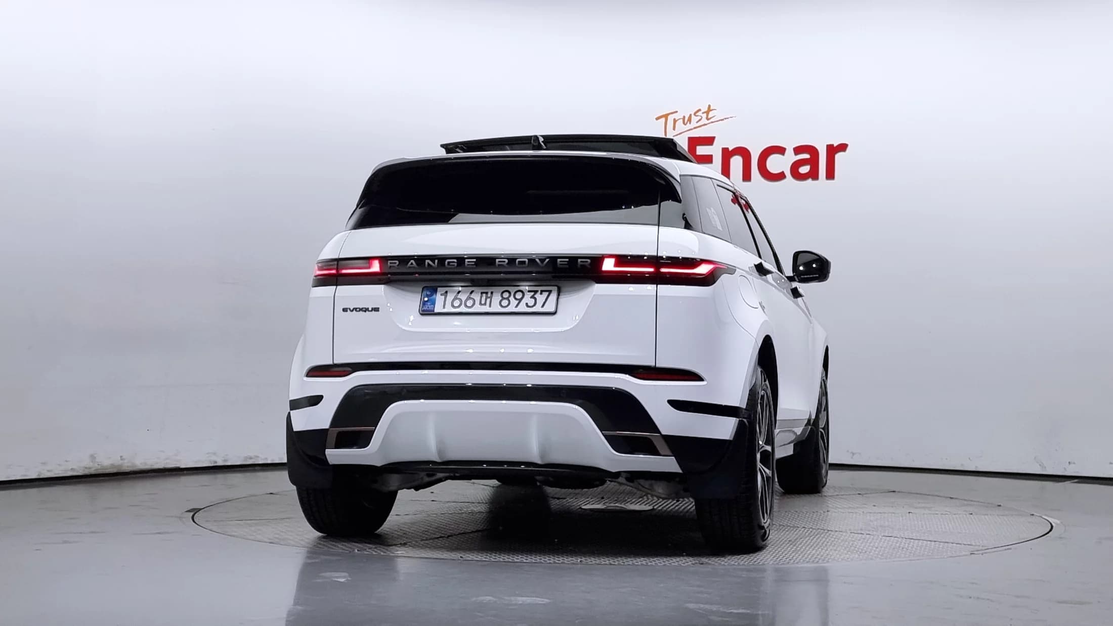Land Rover RANGE ROVER EVOQUE P250 Dynamic SE, 2025 г. 1037 км. — фото 4