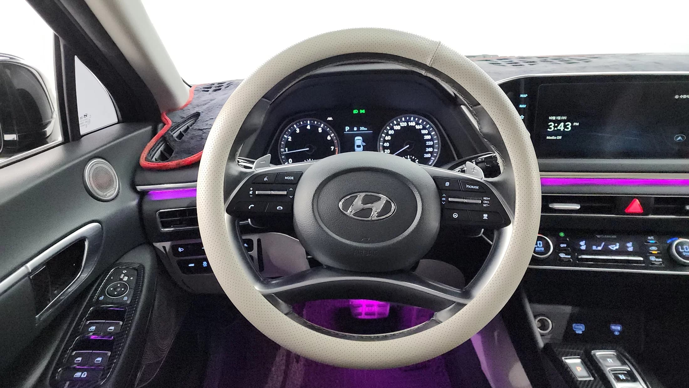 Hyundai Sonata 1.6 Turbo Premium Family, 2021 г. 54835 км. — фото 13