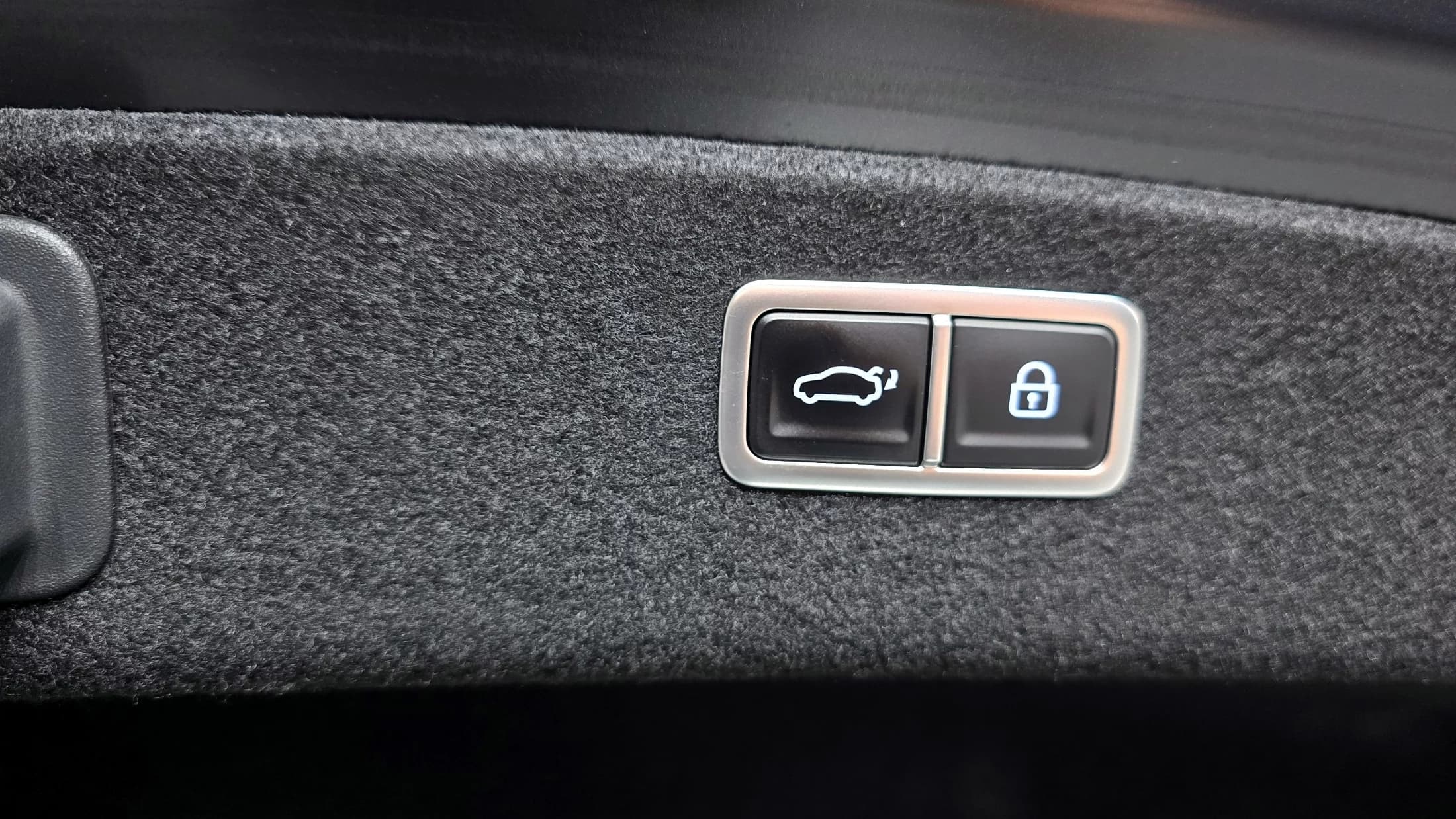 Genesis Electrified G80 e-AWD, электромобиль, 2022 г. 29628 км. — фото 20