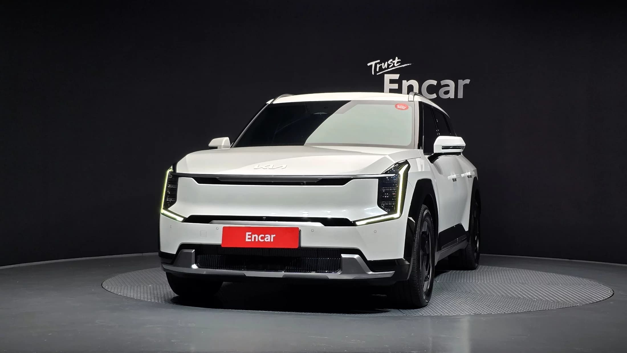 Kia EV9 Long Range Earth, электромобиль, 2023 г. 38634 км. — фото 3