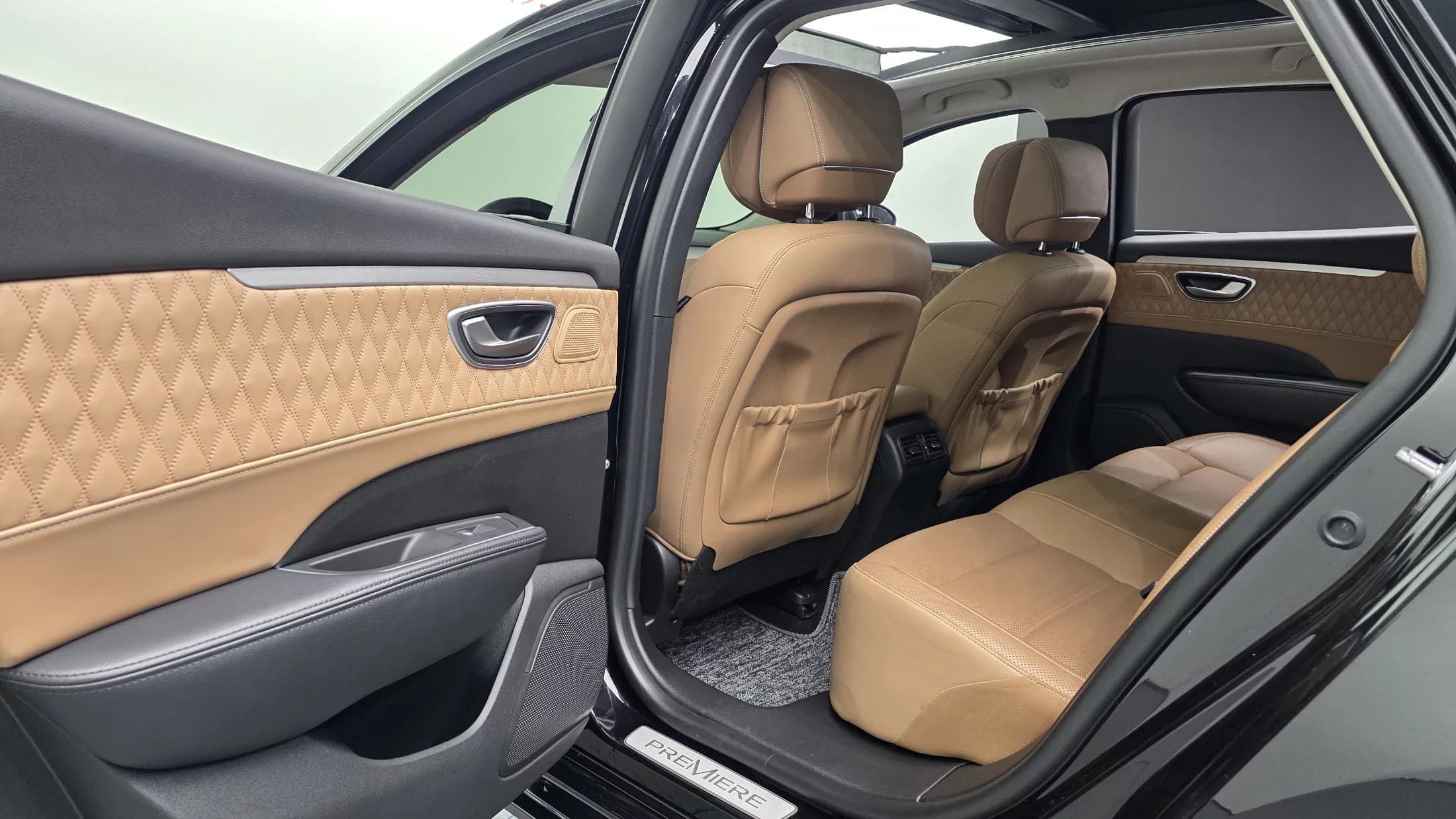 Renault Samsung SM6 1.8 TCe Premiere, 2022 г. 45671 км. — фото 17
