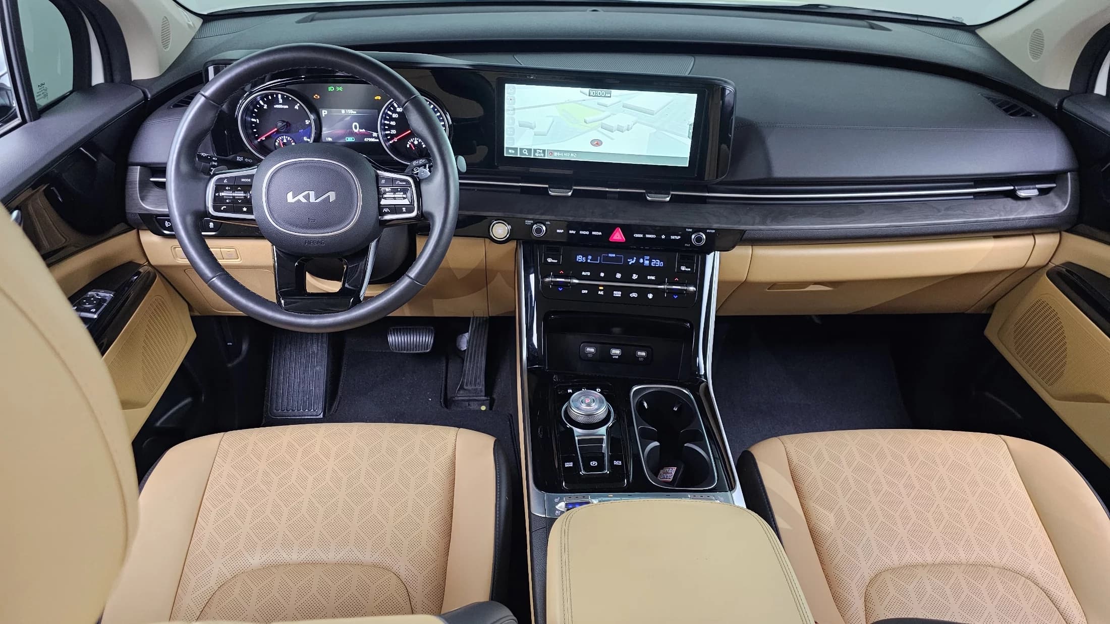 Kia Carnival 9-Seater Noblesse, 2023 г. 48026 км. — фото 7