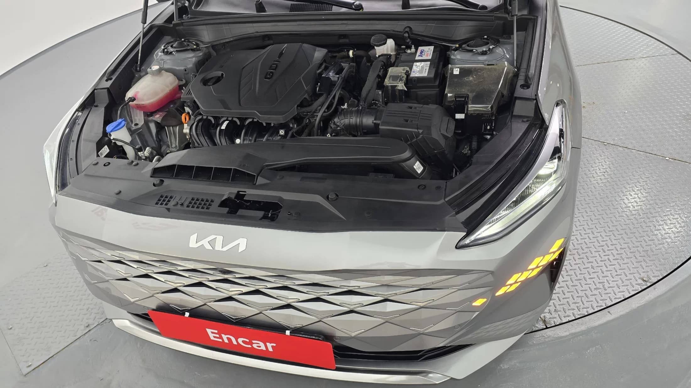 Kia K8 2.5 Gasoline 2WD Noblesse, 2022 г. 44262 км. — фото 6