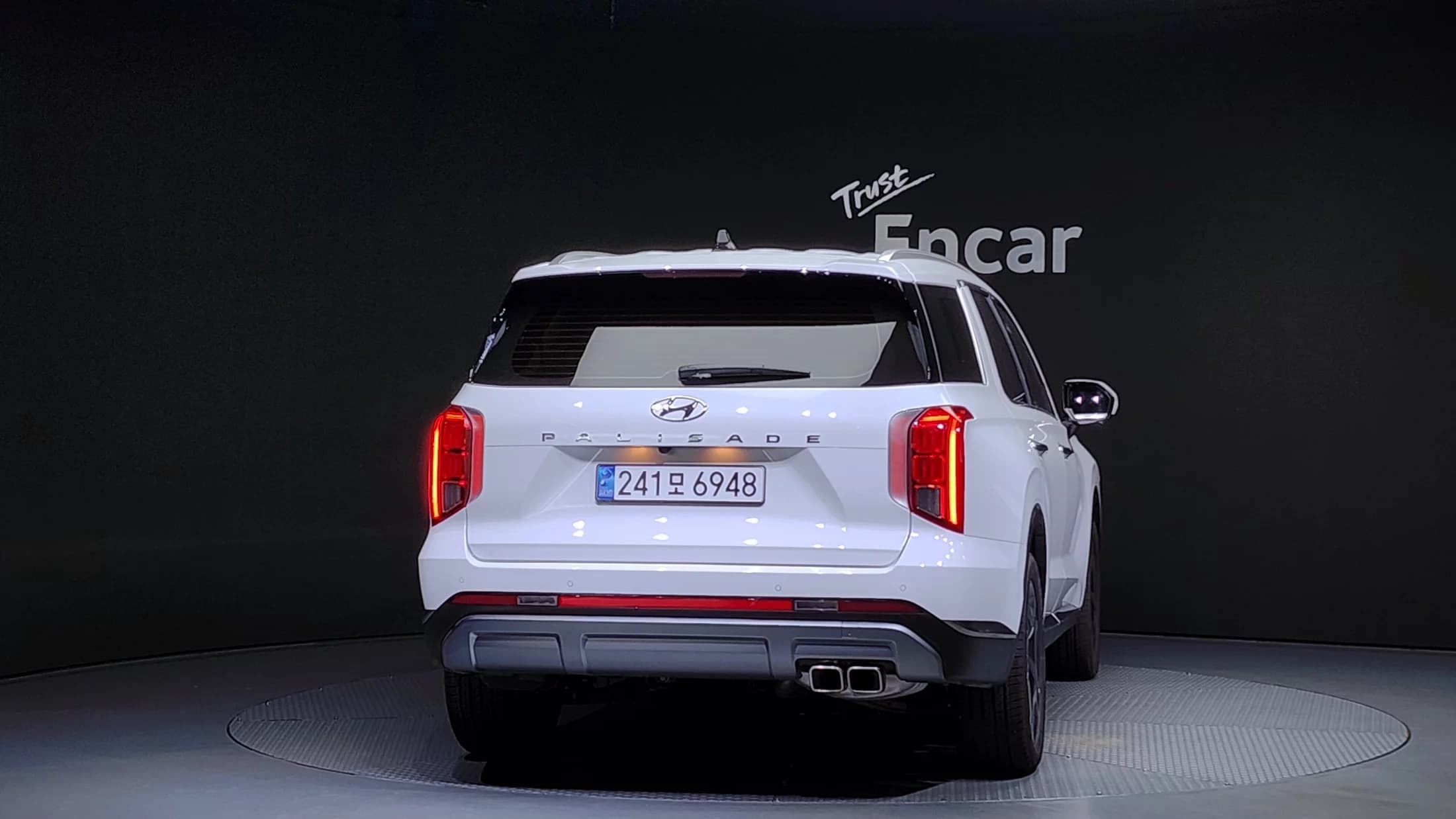 Hyundai Palisade Diesel 2.2 2WD Le Blanc, 2023 г. 12619 км. — фото 4
