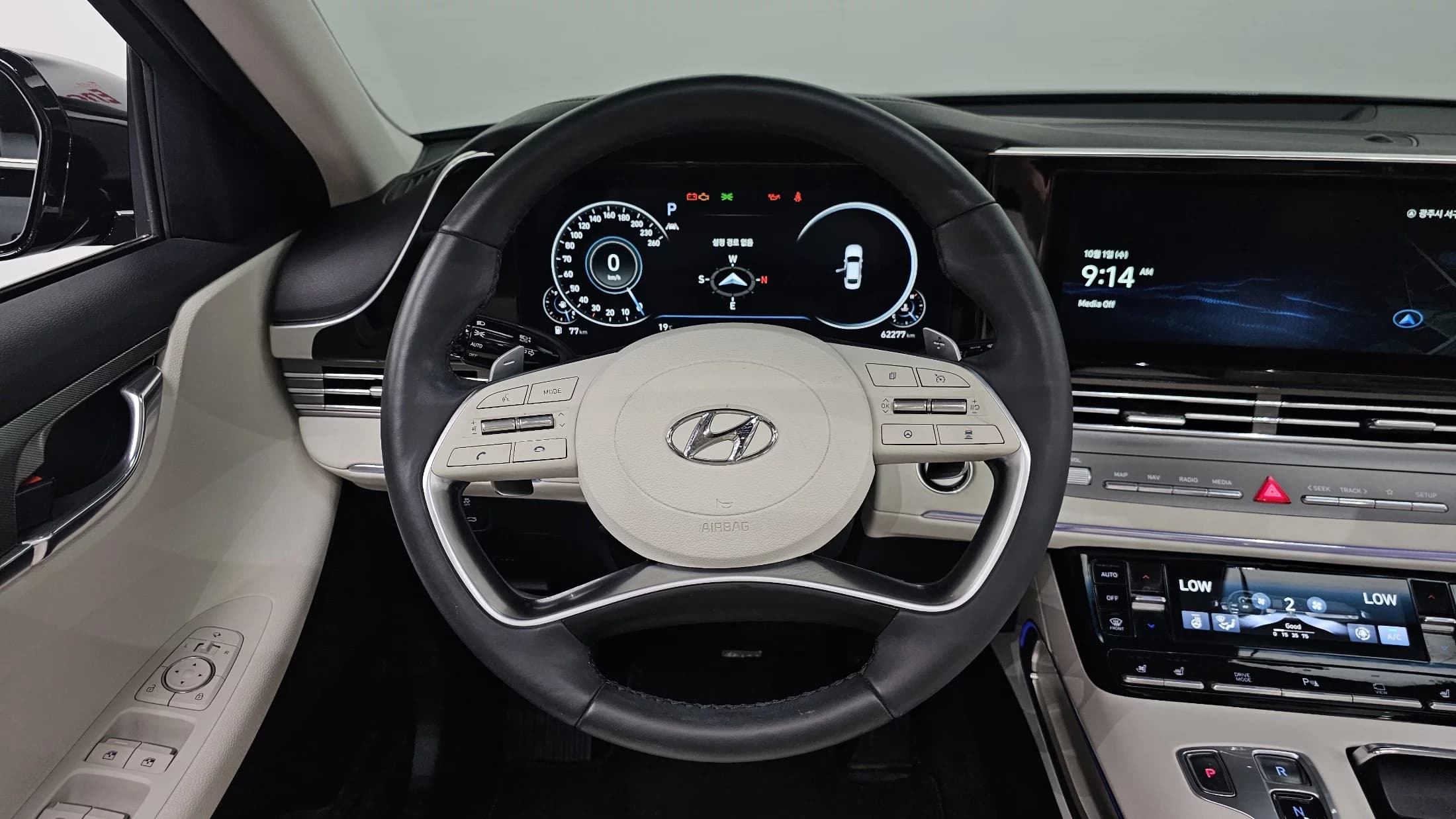Hyundai Grandeur 2.5 Le Blanc, 2022 г. 62421 км. — фото 13