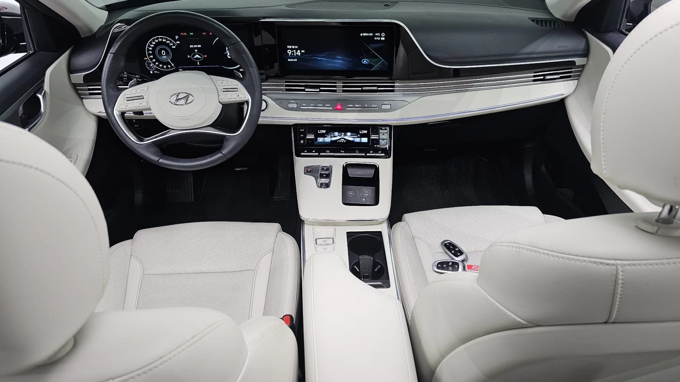 Hyundai Grandeur 2.5 Le Blanc, 2022 г. 62421 км. — фото 7