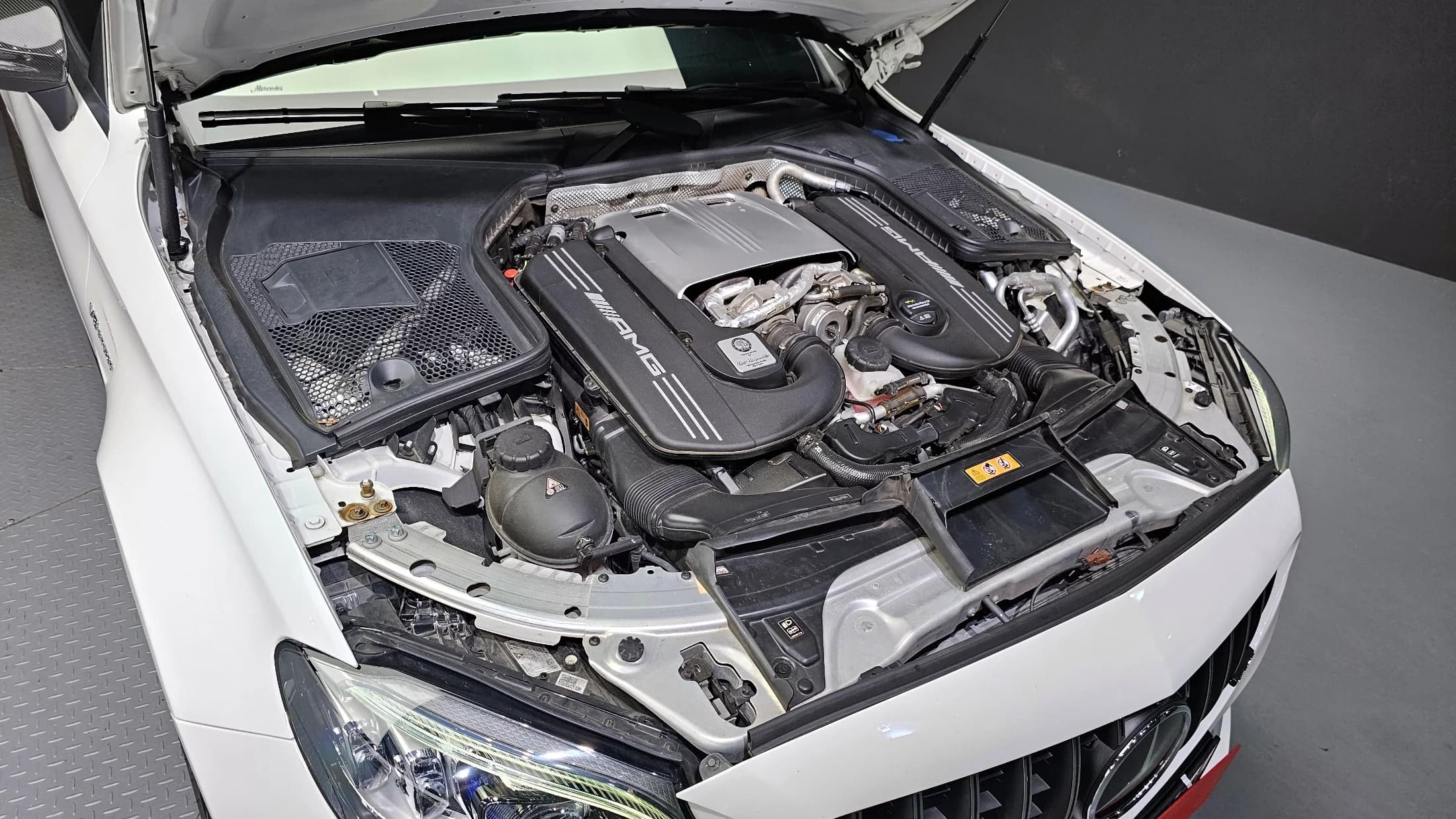 Mercedes-Benz C-Class C63 S AMG Coupe, 2021 г. 43076 км. — фото 6