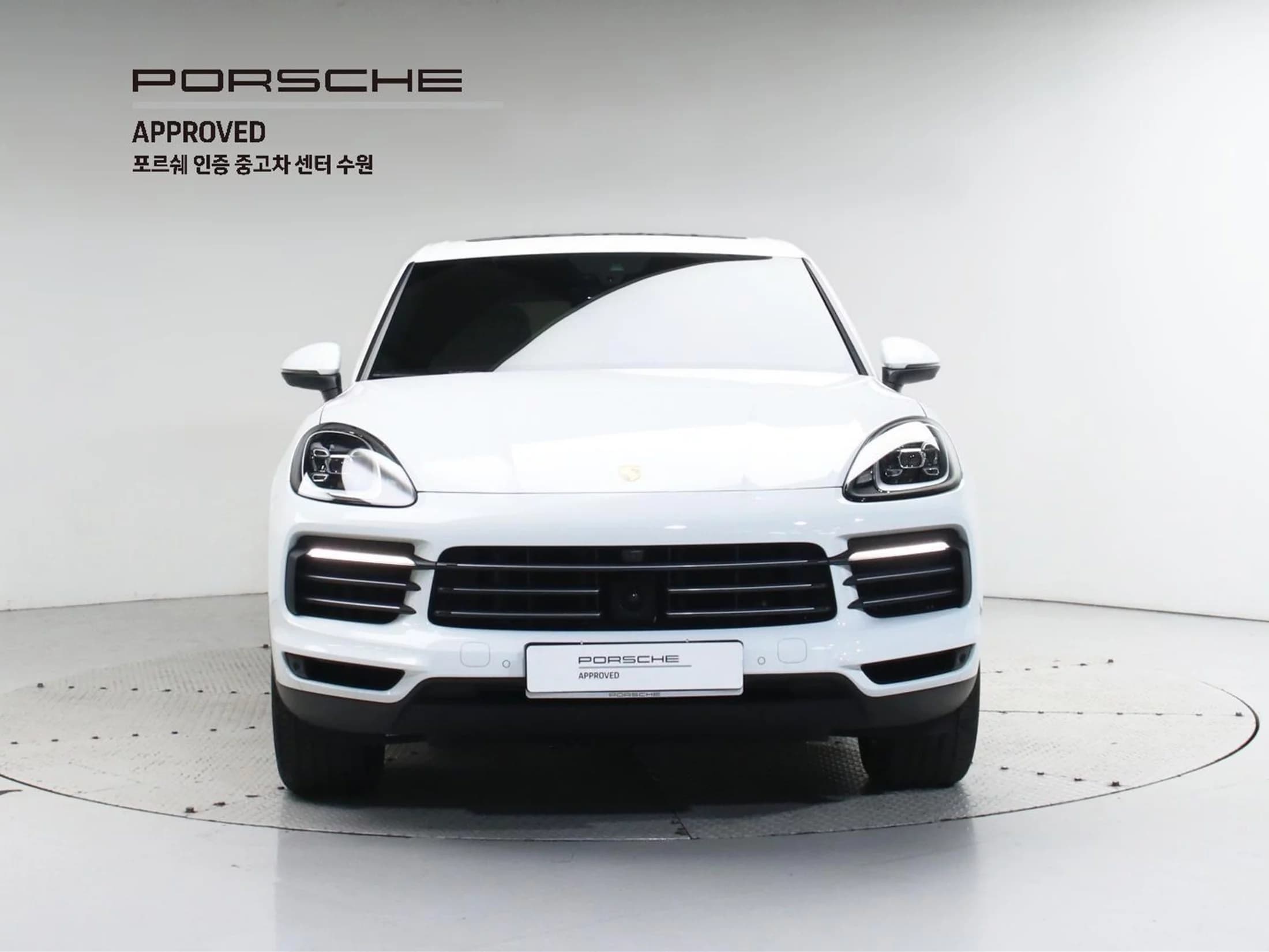 Porsche CAYENNE 3.0, 2023 г. 35665 км. — фото 3