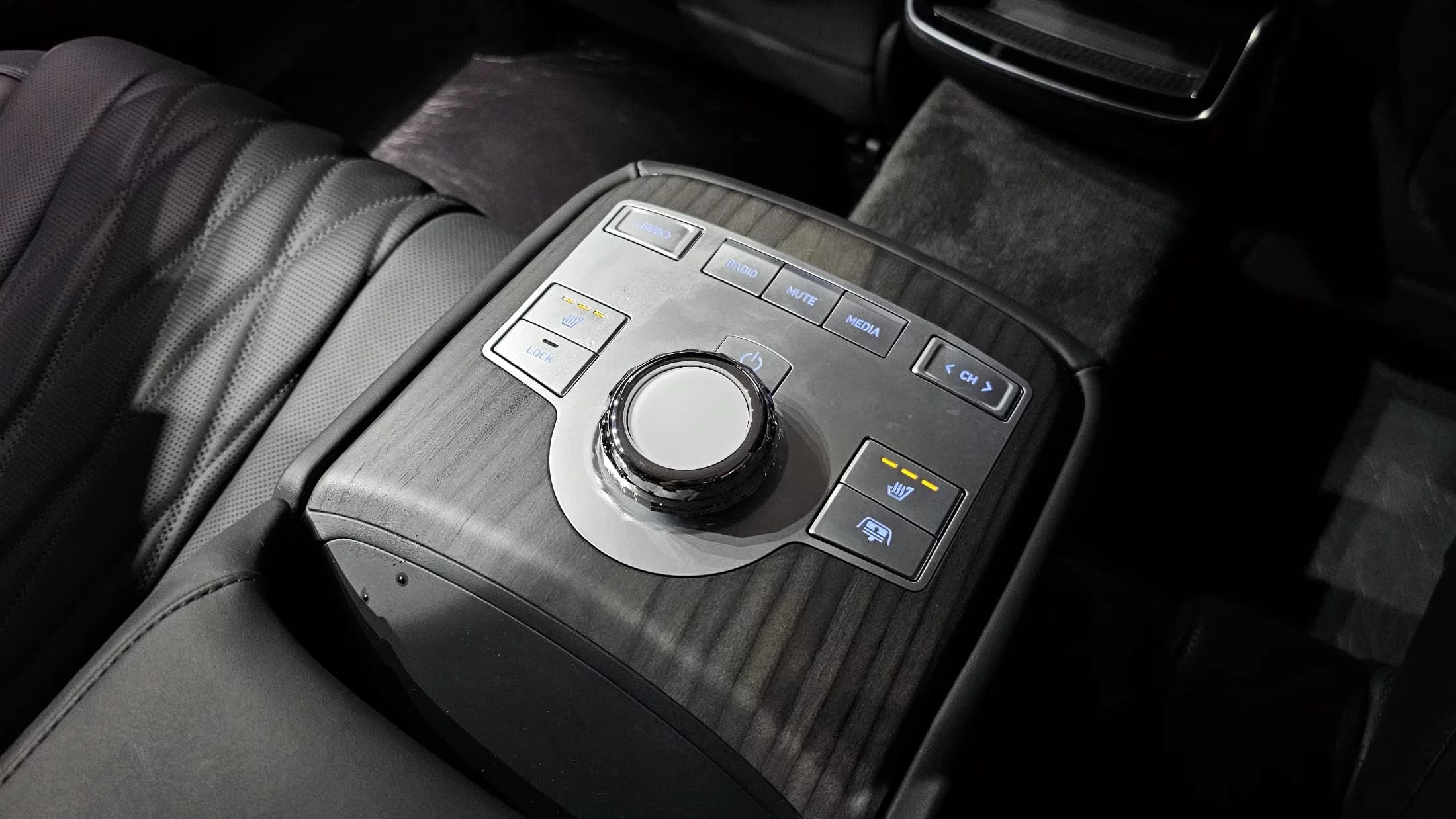 Genesis G80 Gasoline 2.5 Turbo AWD, 2025 г. 5745 км. — фото 16