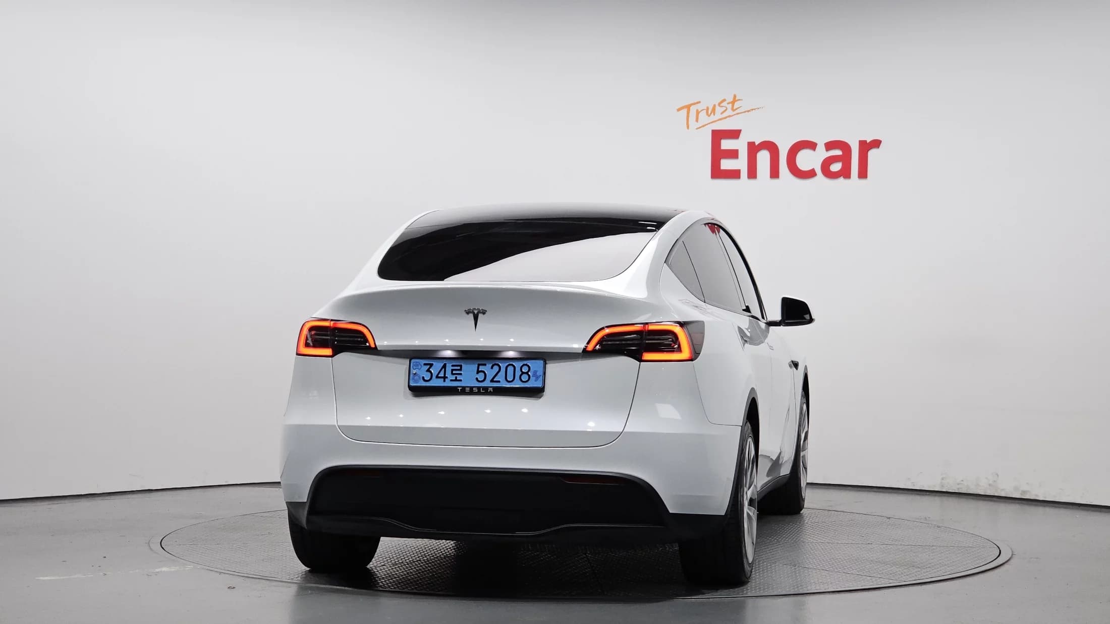 Tesla Model Y RWD, электромобиль, 2023 г. 23164 км. — фото 4