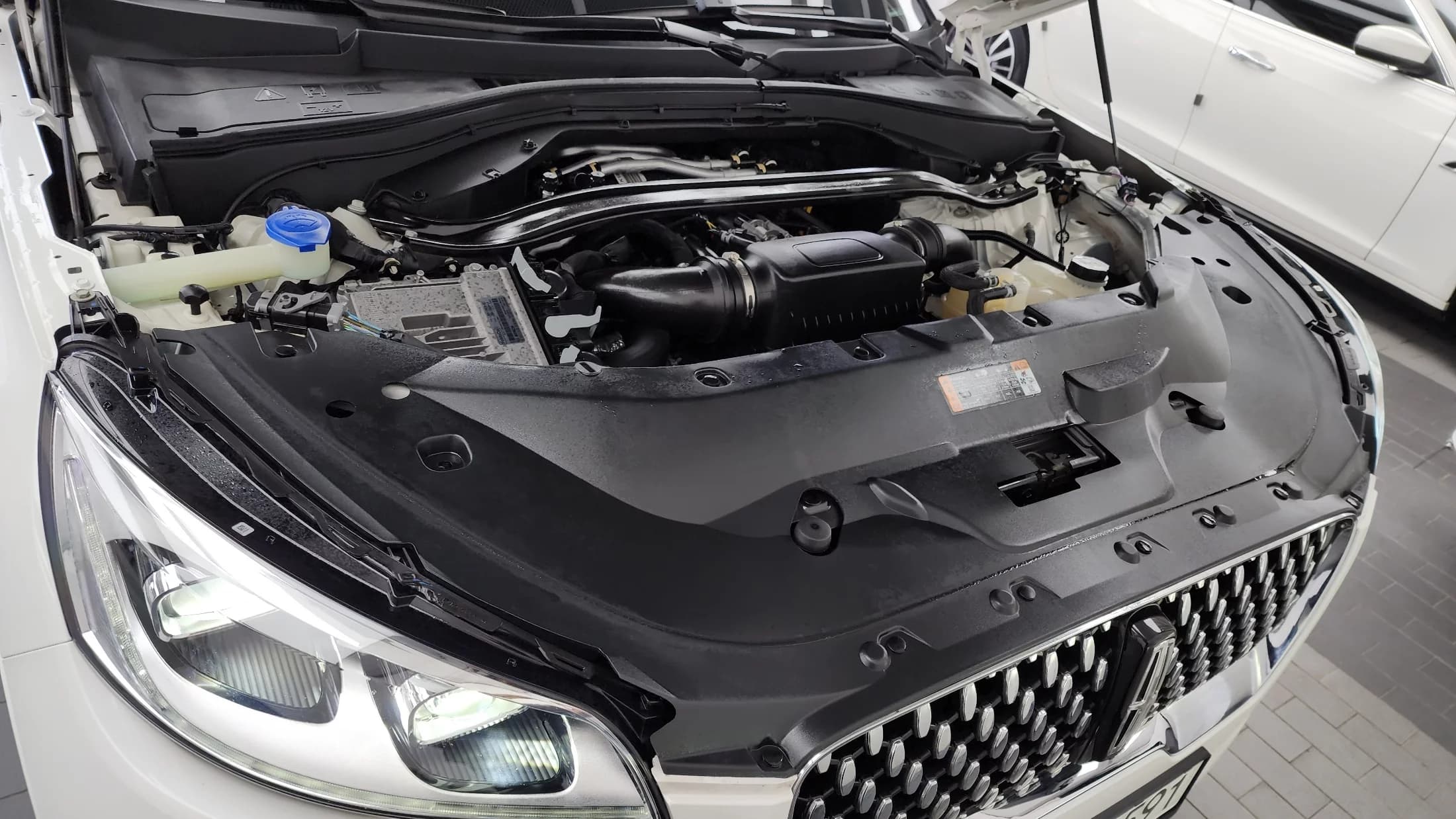 Lincoln AVIATOR 3.0 Black Label AWD, 2022 г. 73791 км. — фото 6