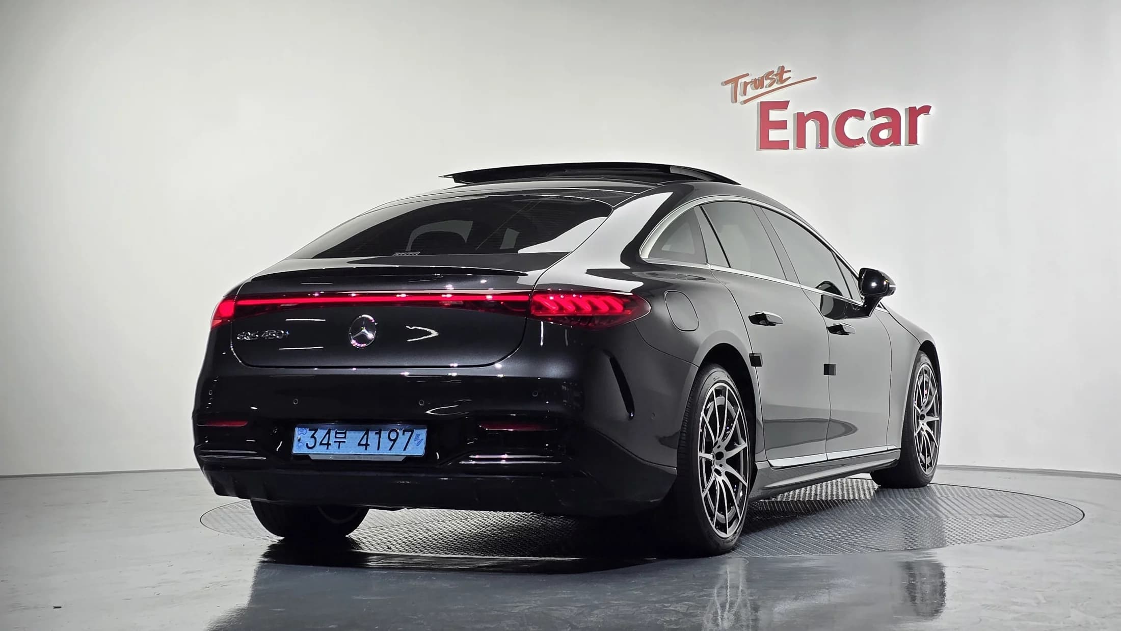 Mercedes-Benz EQS EQS450+ AMG Line, электромобиль, 2022 г. 50693 км. — фото 2