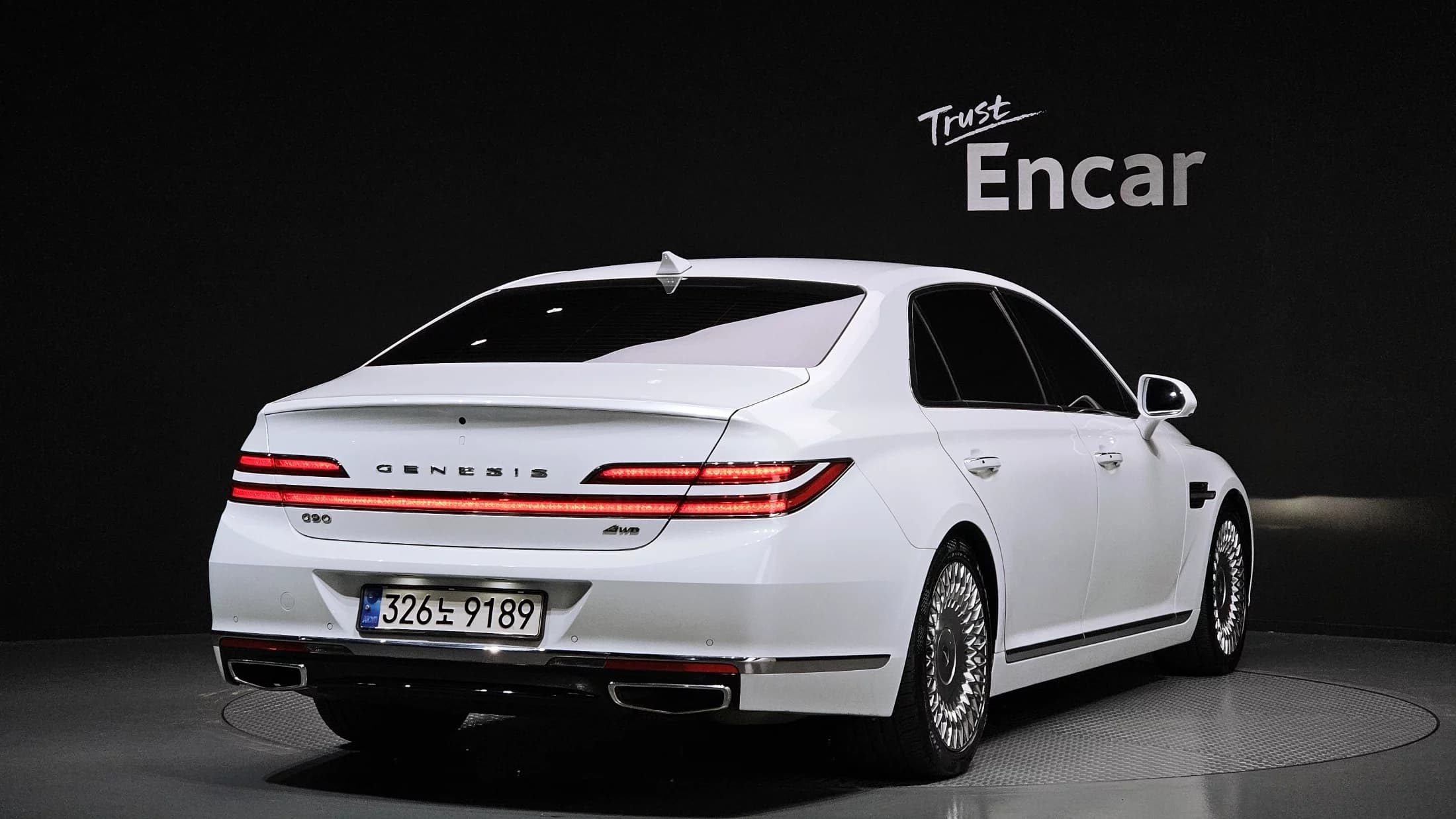 Genesis G90 5.0 AWD Prestige, 2021 г. 97966 км. — фото 2