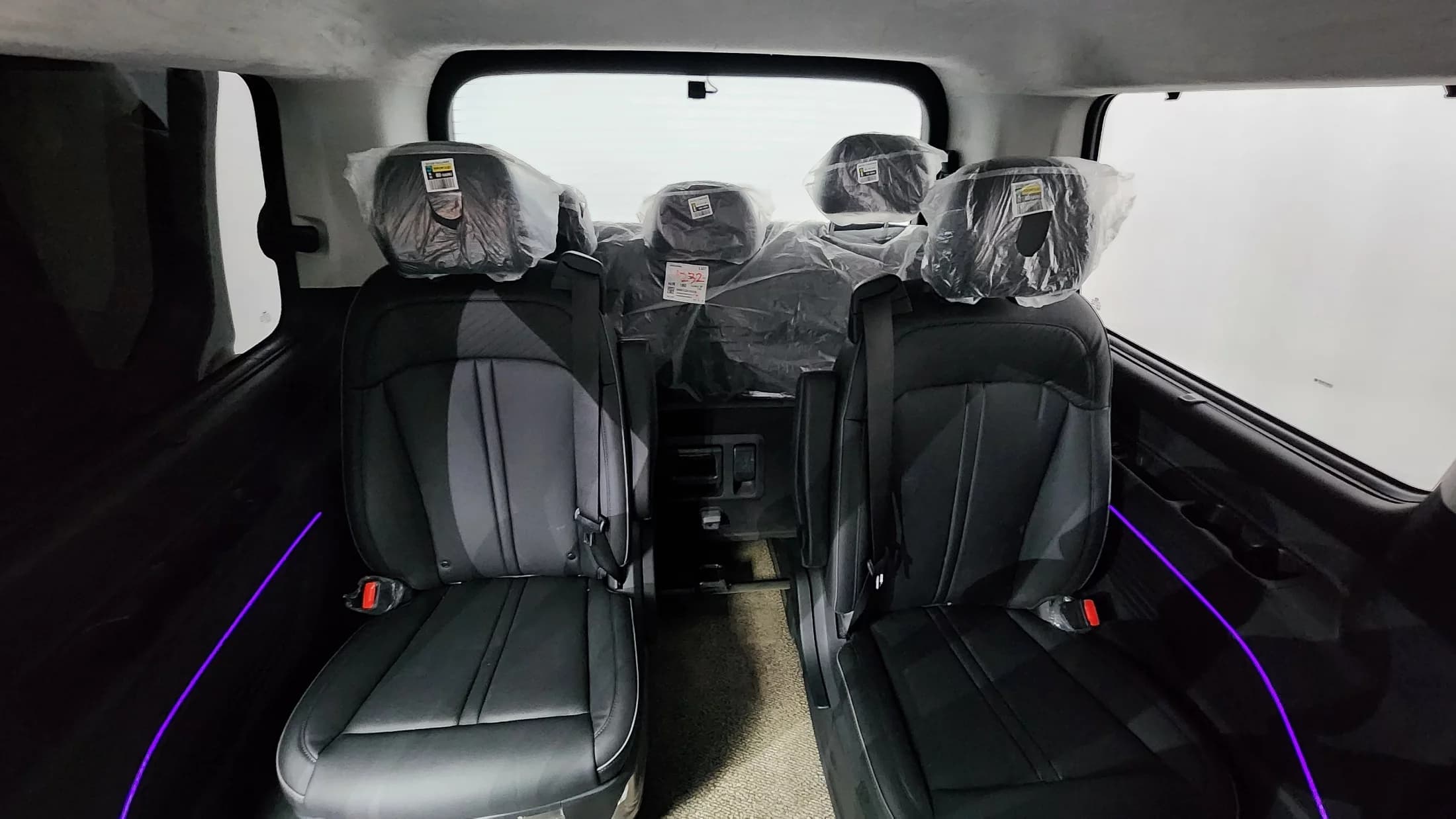Hyundai Staria Lounge 9-Seater Prestige, 2023 г. 131113 км. — фото 19