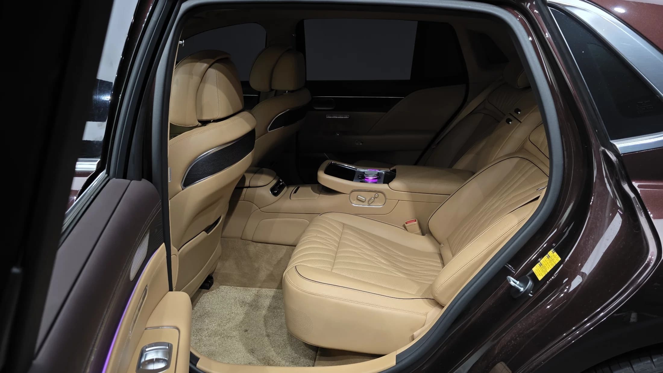 Genesis G90 Gasoline 3.5 Turbo AWD, 2023 г. 51737 км. — фото 20
