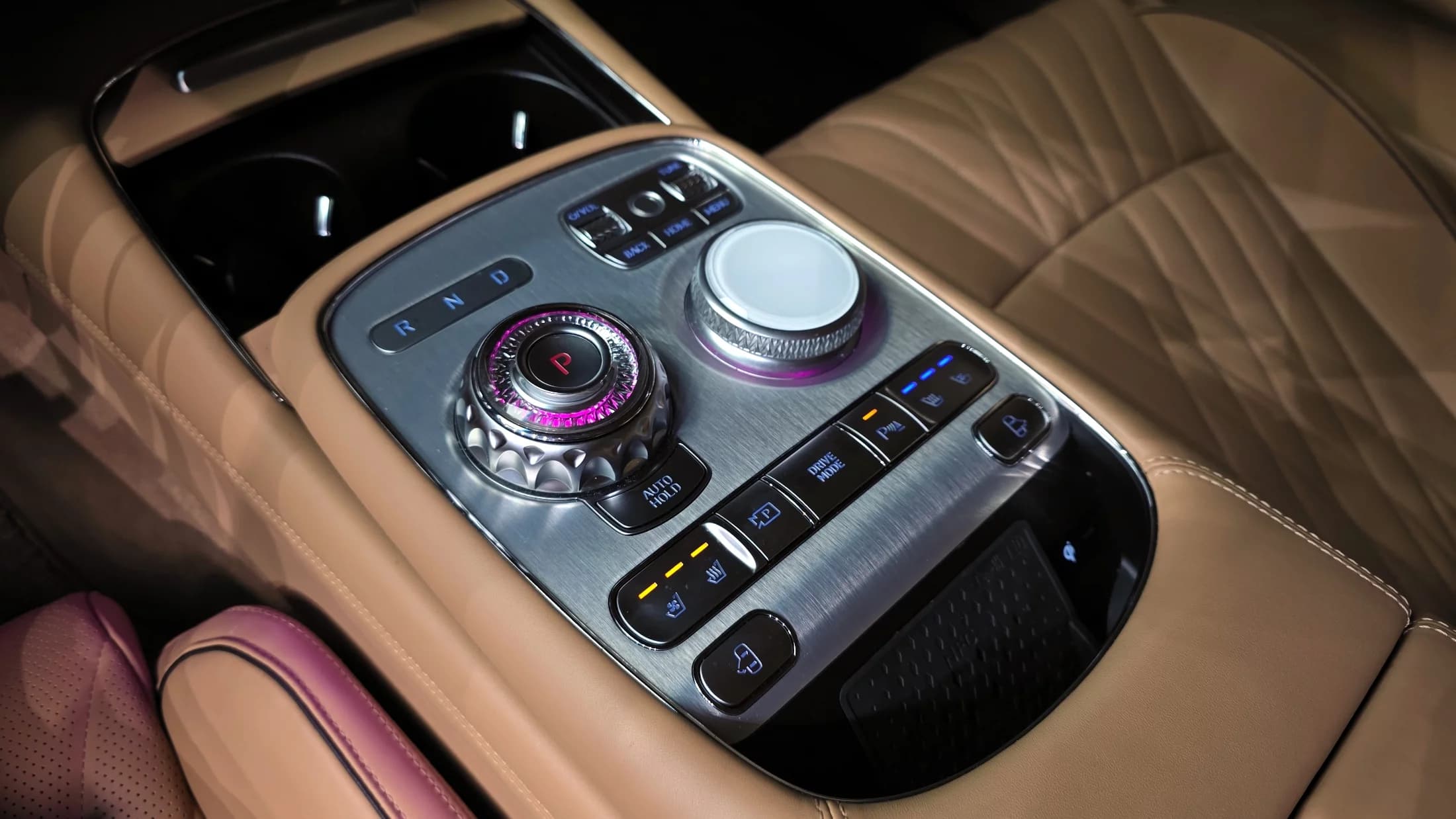 Genesis G90 Gasoline 3.5 Turbo AWD, 2023 г. 51737 км. — фото 9