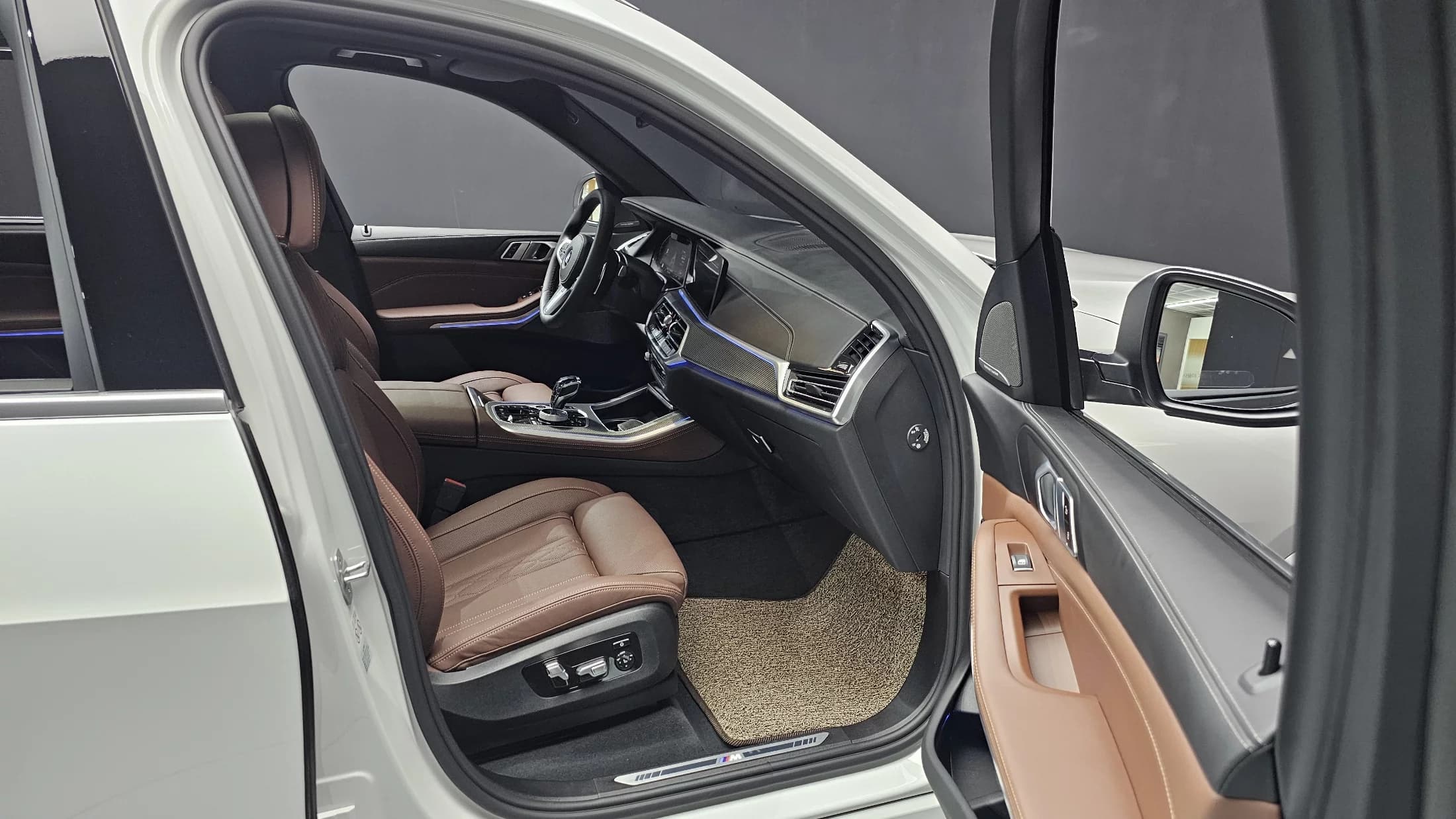 BMW X5 xDrive 40i M Sport, 2023 г. 14963 км. — фото 11