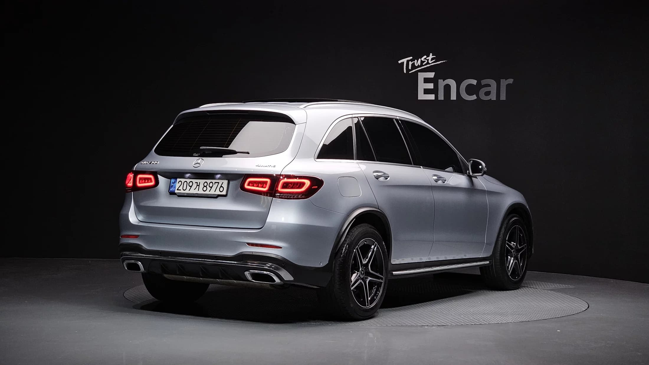 Mercedes-Benz GLC-Class GLC300 4MATIC, 2022 г. 34141 км. — фото 2
